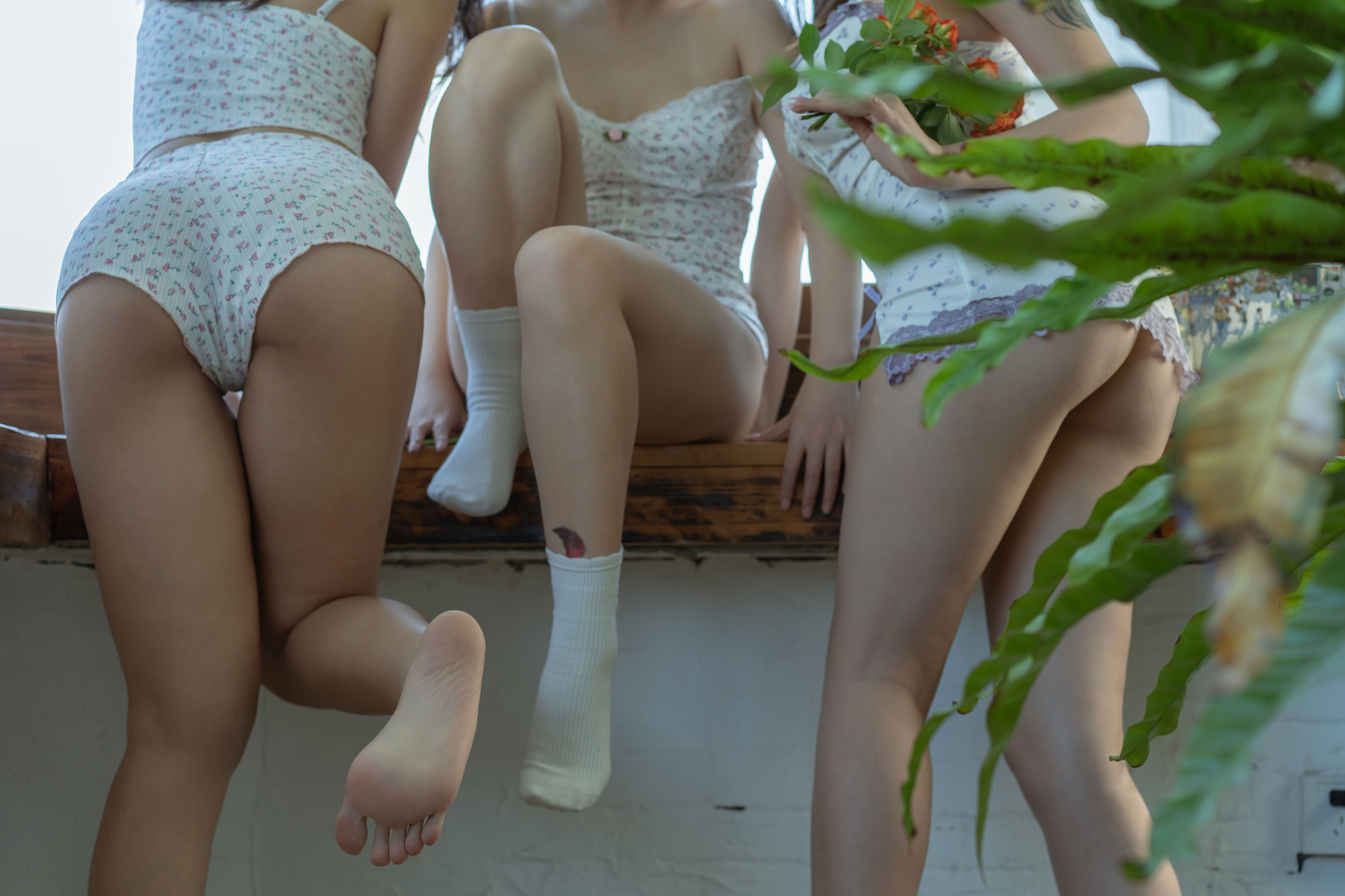 云溪溪&amp;奈汐酱nice&amp;七月喵子 - 奶桃 夏日  第9张