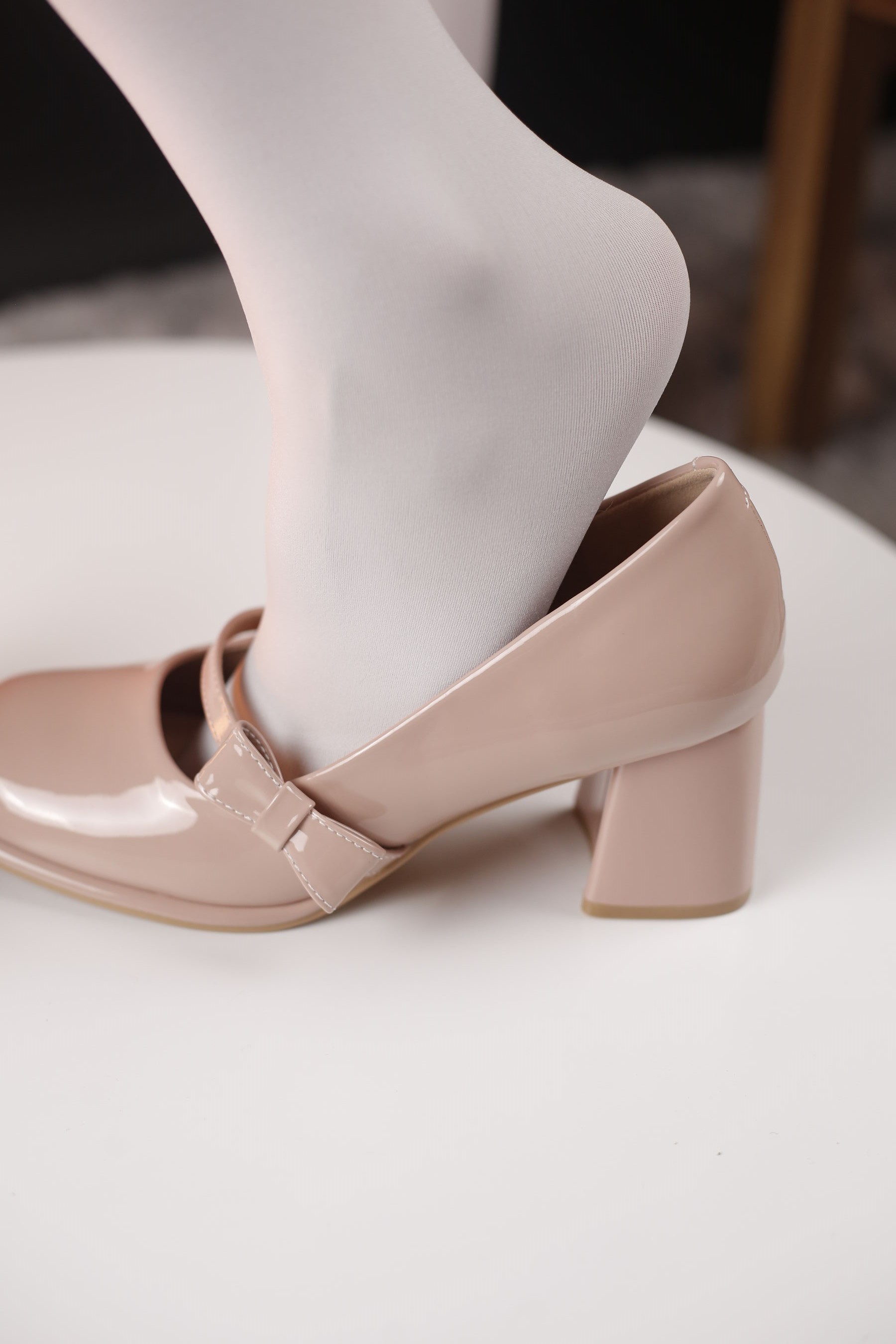 小糖果 微甜 - 粉色的高跟  第26张