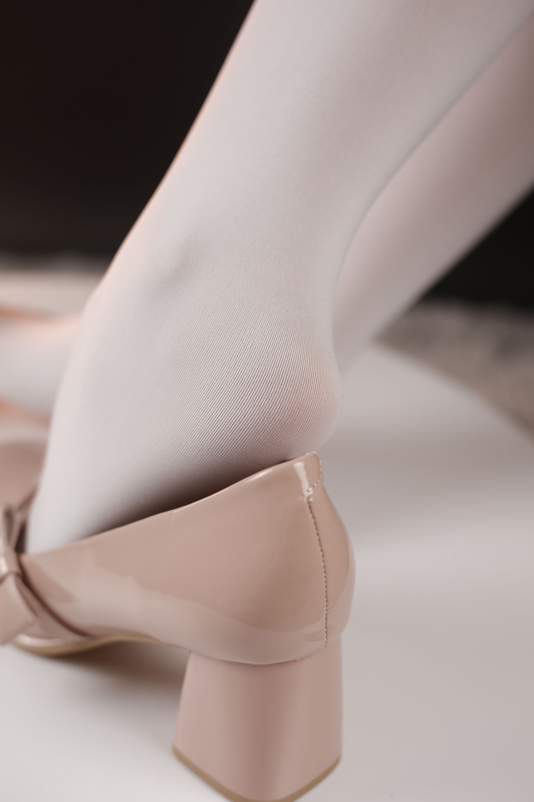 小糖果 微甜 - 粉色的高跟  第22张