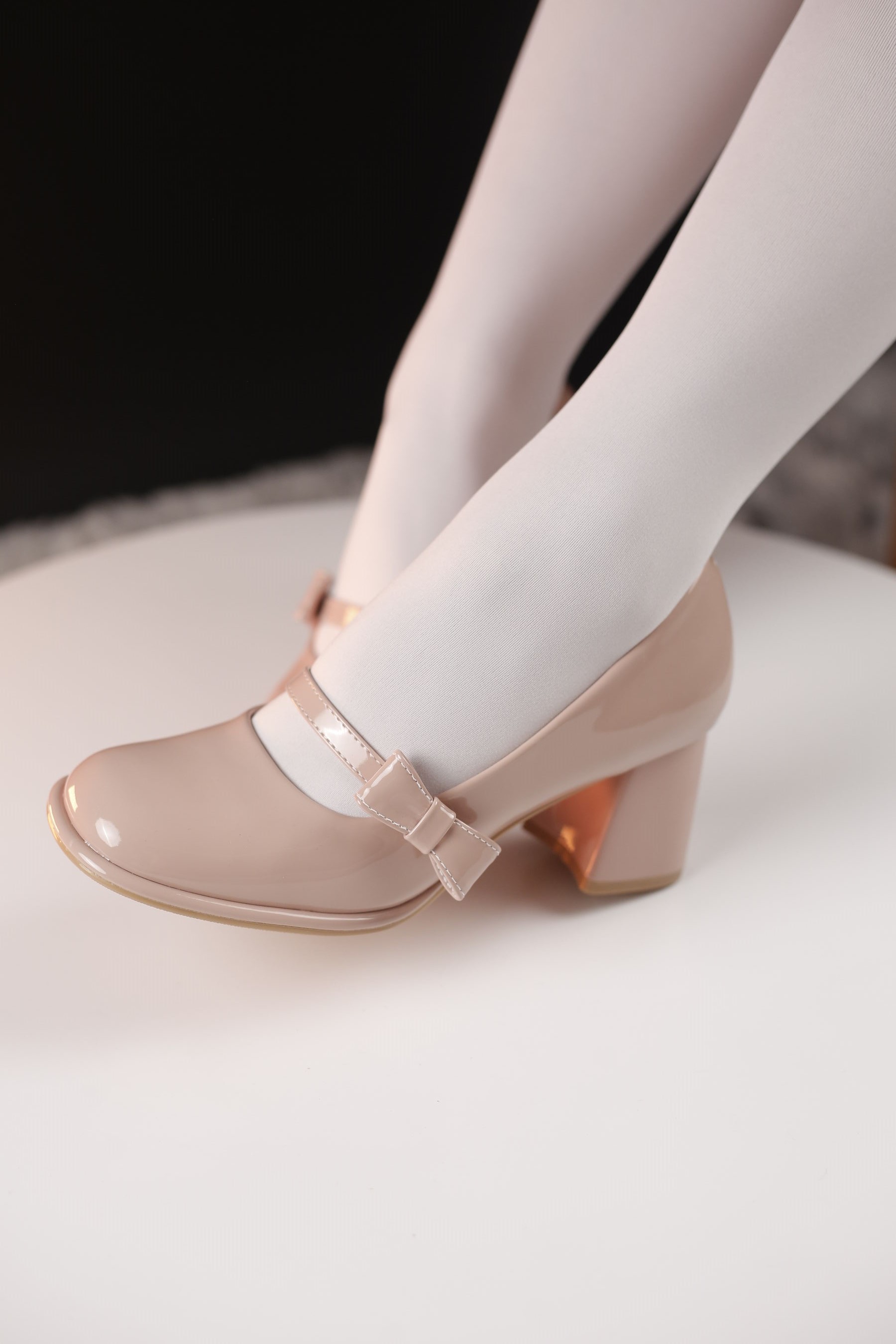 小糖果 微甜 - 粉色的高跟  第38张