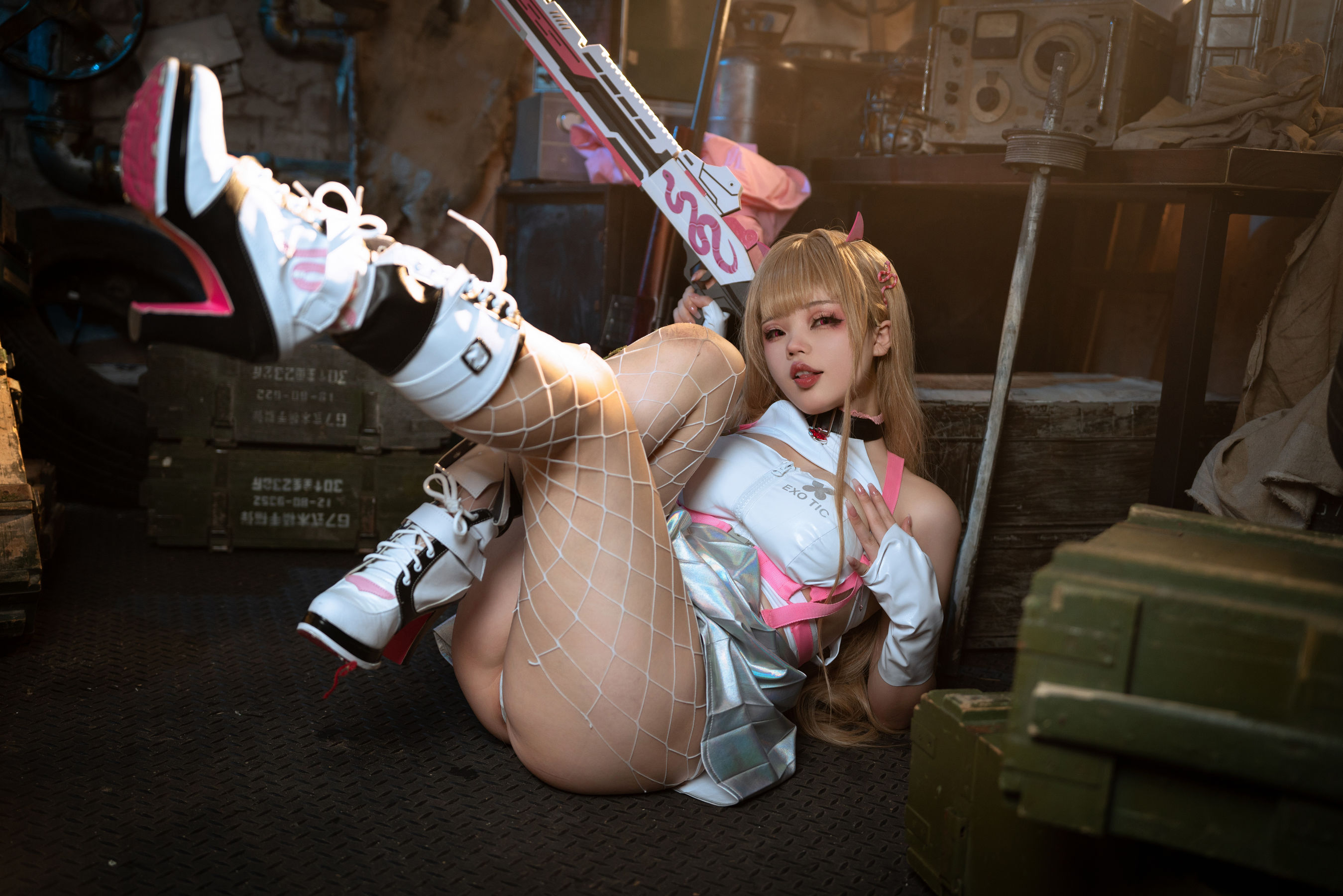 小瑶幺幺 - 毒蛇  第30张