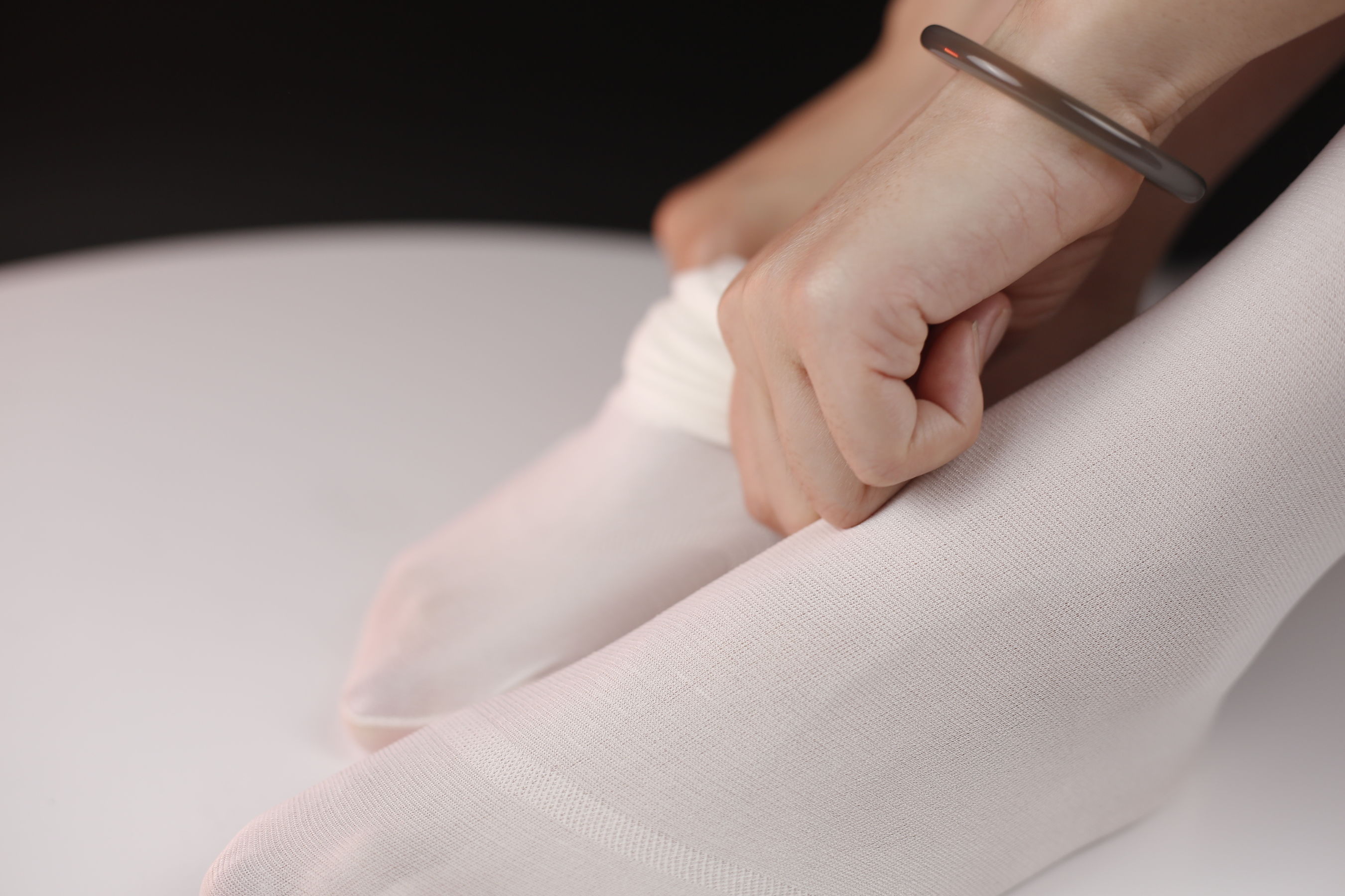 小糖果 微甜 - 白丝黑色高跟  第17张