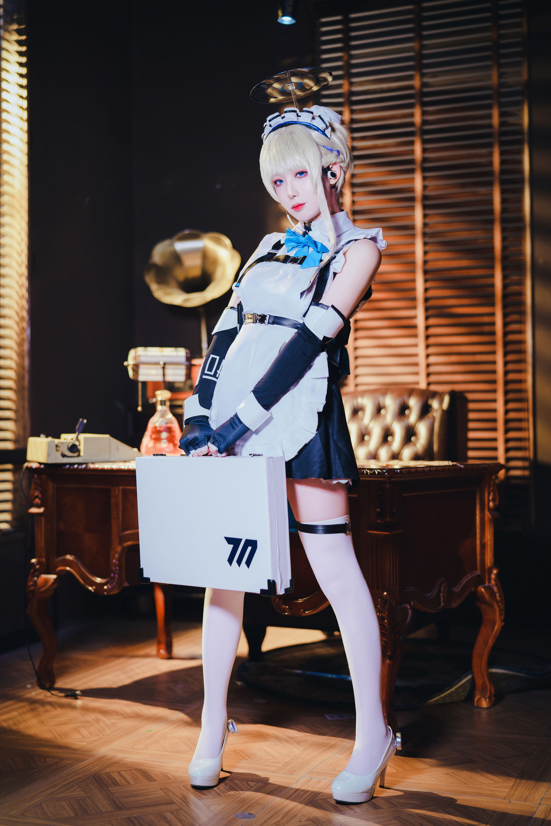 动漫博主封疆疆v - 飞鸟马时 女仆  第8张