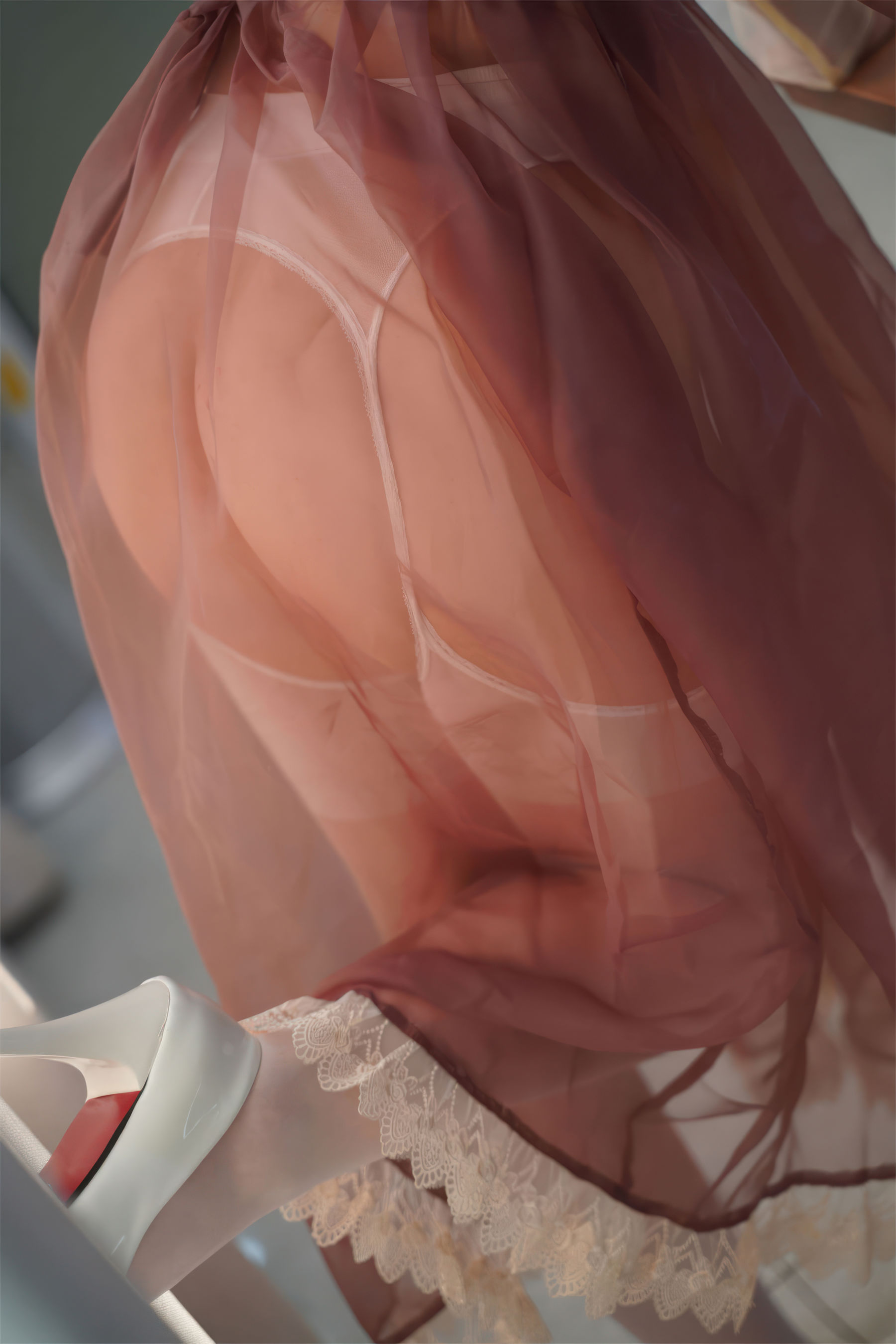 虎森森 - 棕色透明女仆  第8张