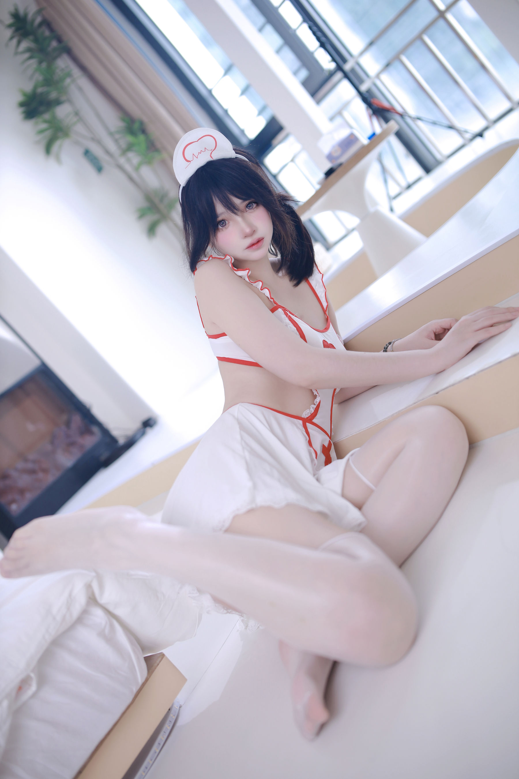 疯猫ss - 少女衣橱 粉护士  第13张