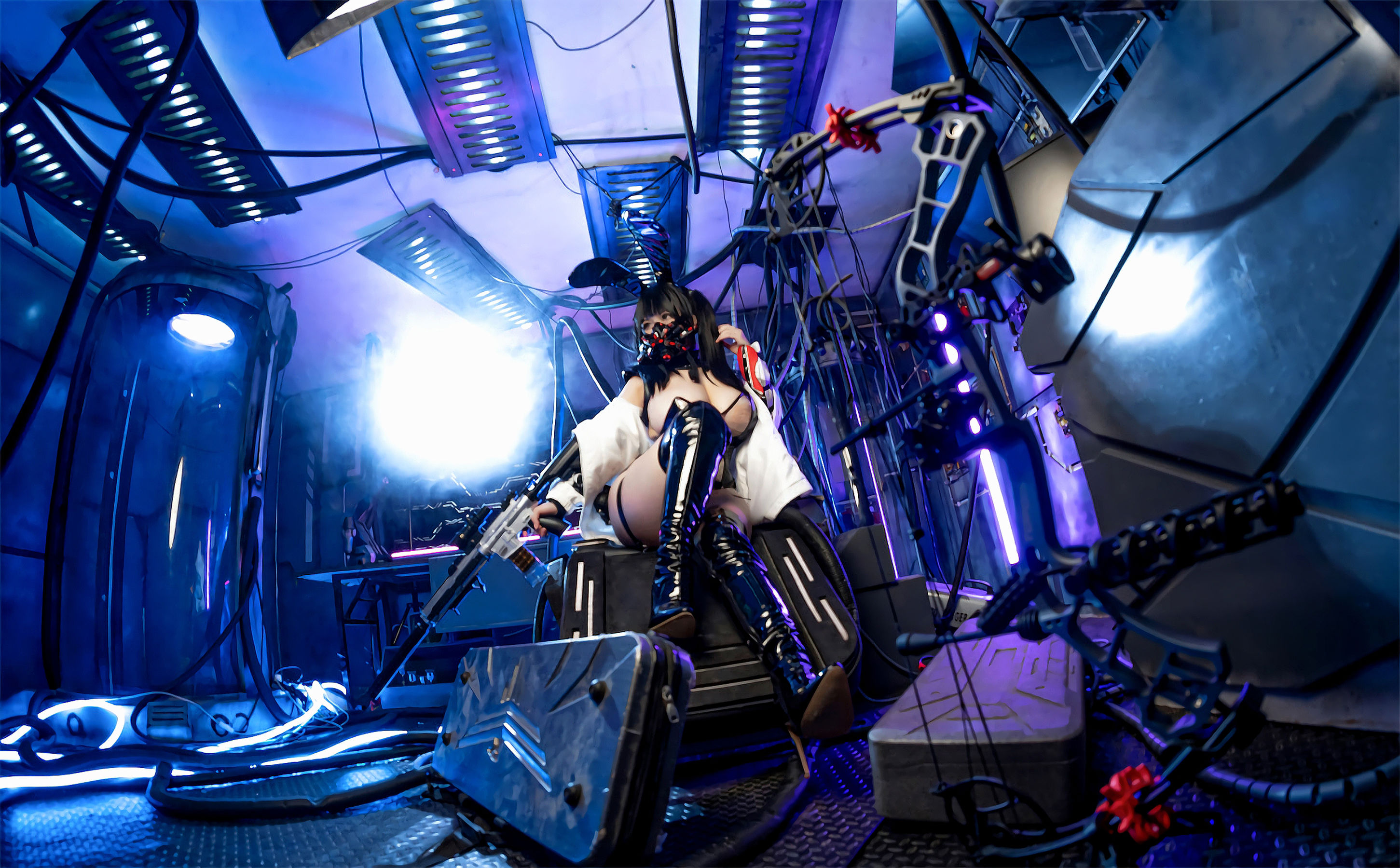 自闭颜球球 (无颜小天使wy) - 赛博 透明兔女郎  第7张