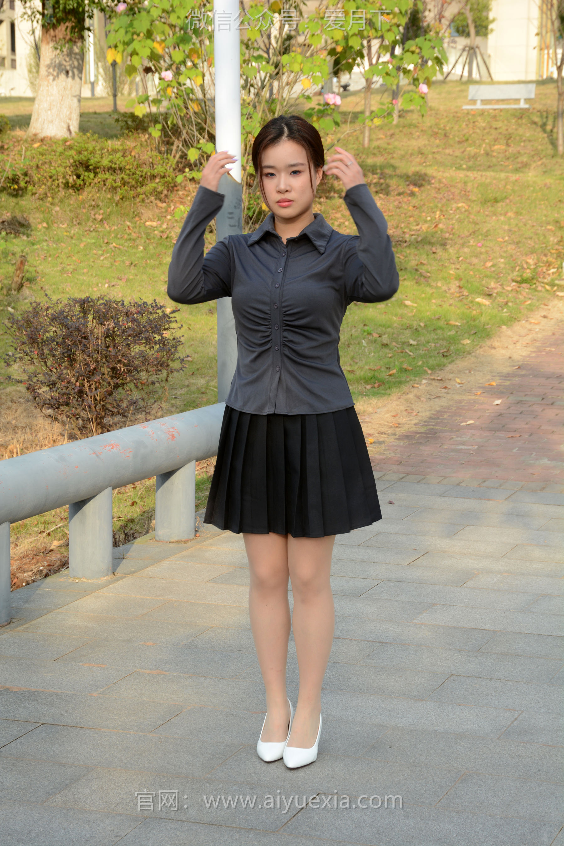 月下摄影 NO.006 茜茜 ~灰色小JK 这身灰色小JK被我穿出了正装的感觉  第66张