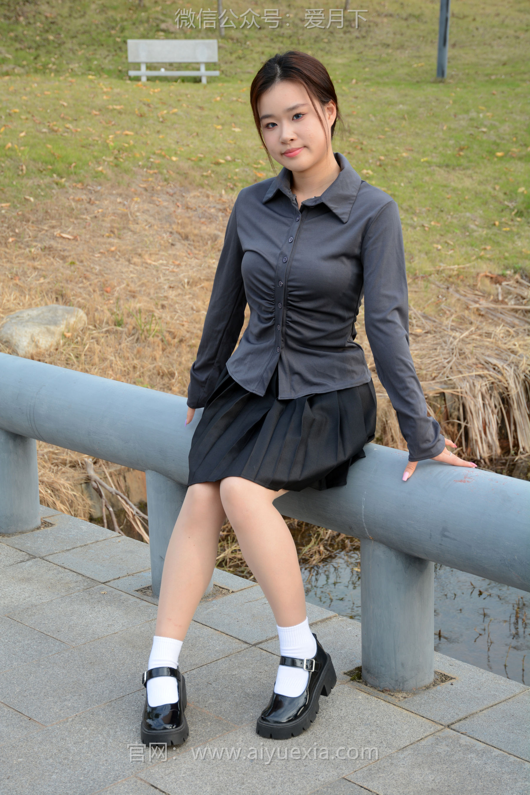 月下摄影 NO.006 茜茜 ~灰色小JK 这身灰色小JK被我穿出了正装的感觉  第53张