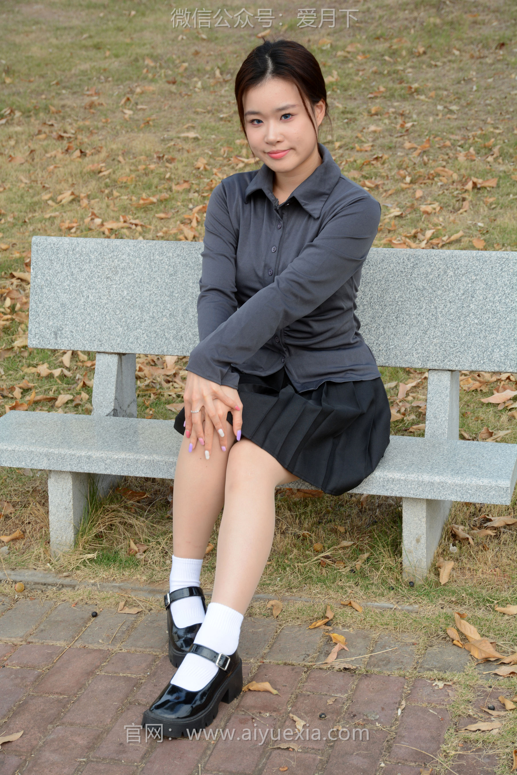 月下摄影 NO.006 茜茜 ~灰色小JK 这身灰色小JK被我穿出了正装的感觉  第33张