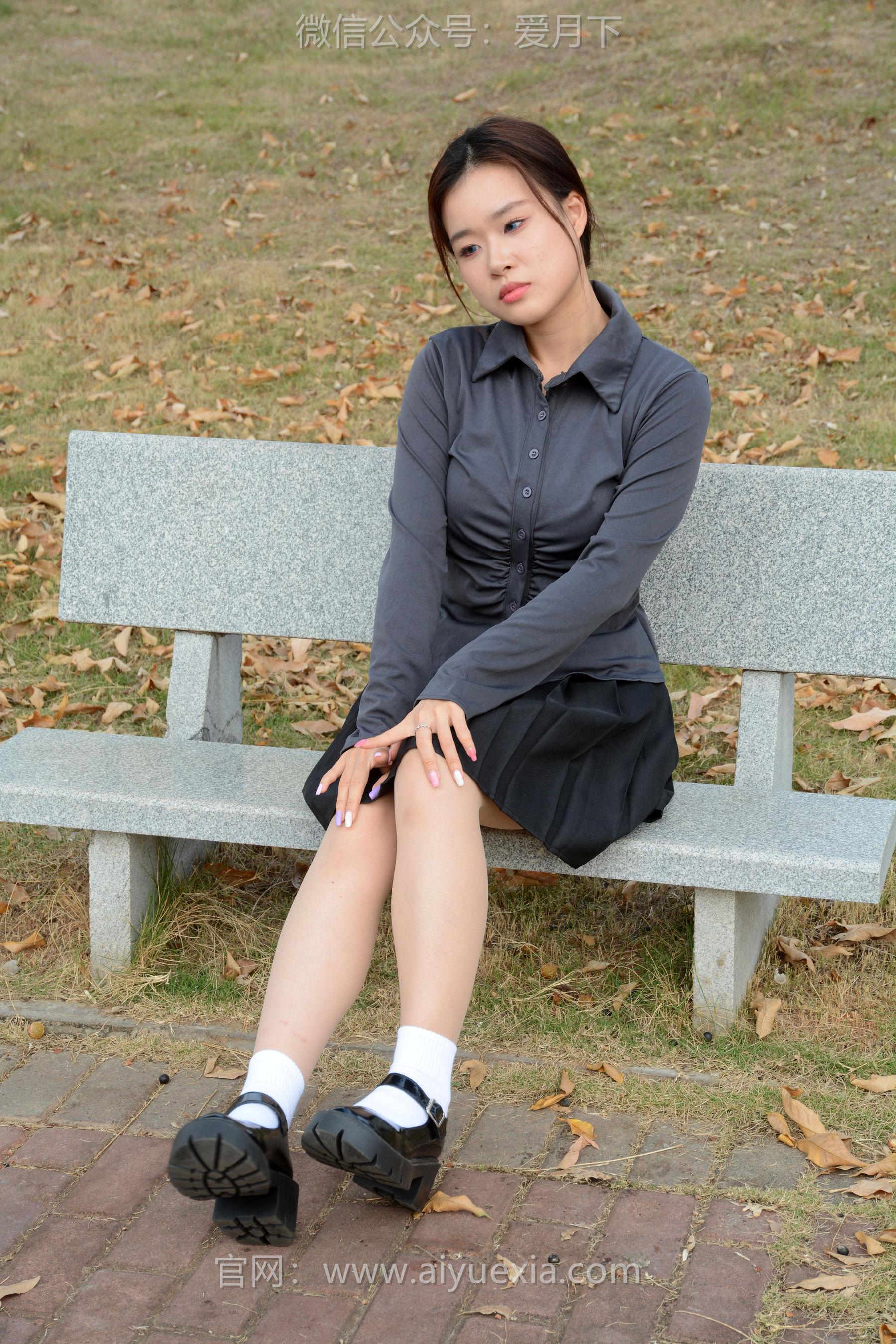 月下摄影 NO.006 茜茜 ~灰色小JK 这身灰色小JK被我穿出了正装的感觉  第35张