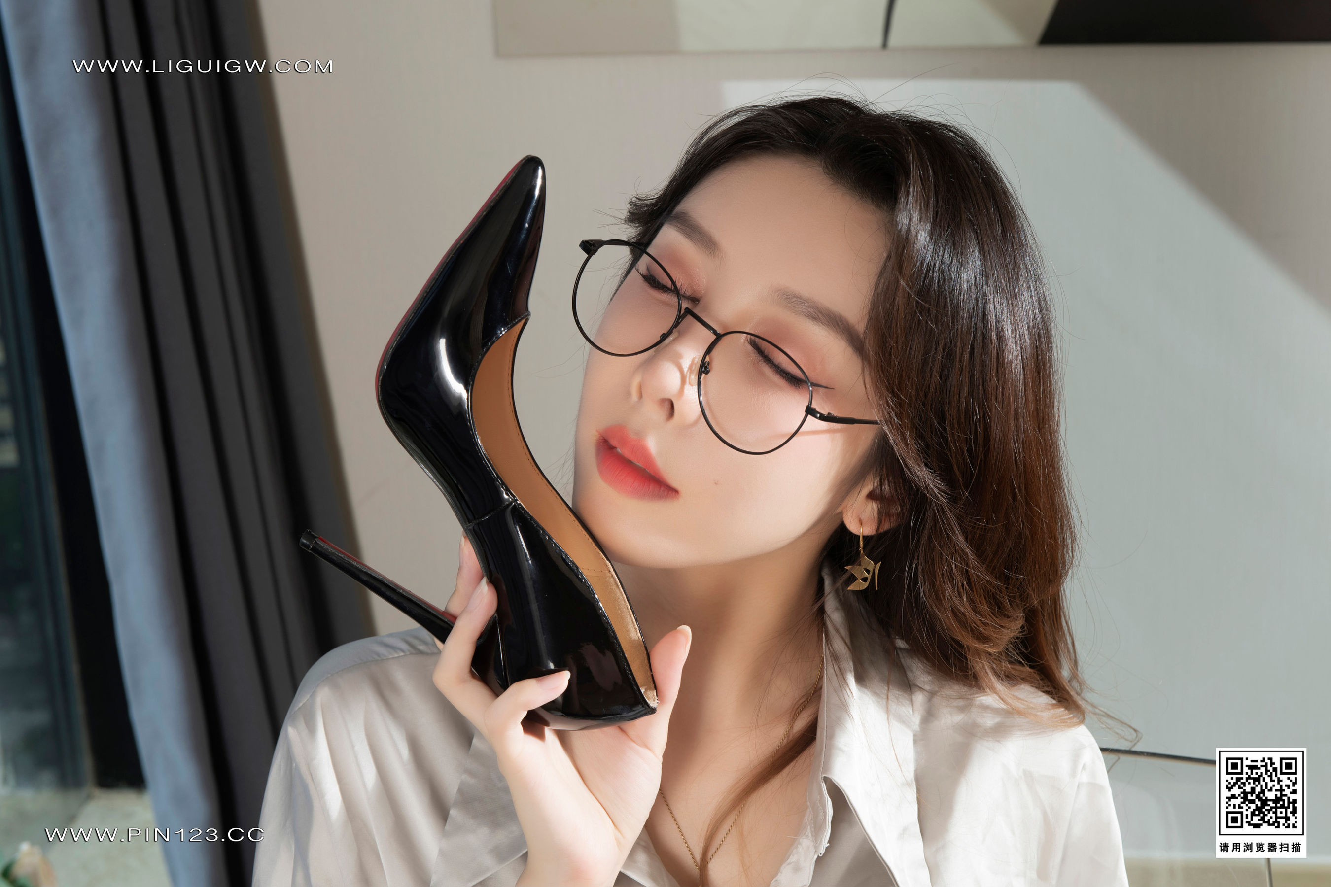 [Ligui丽柜] 2024.09.09 灰丝女秘 兔子  第24张