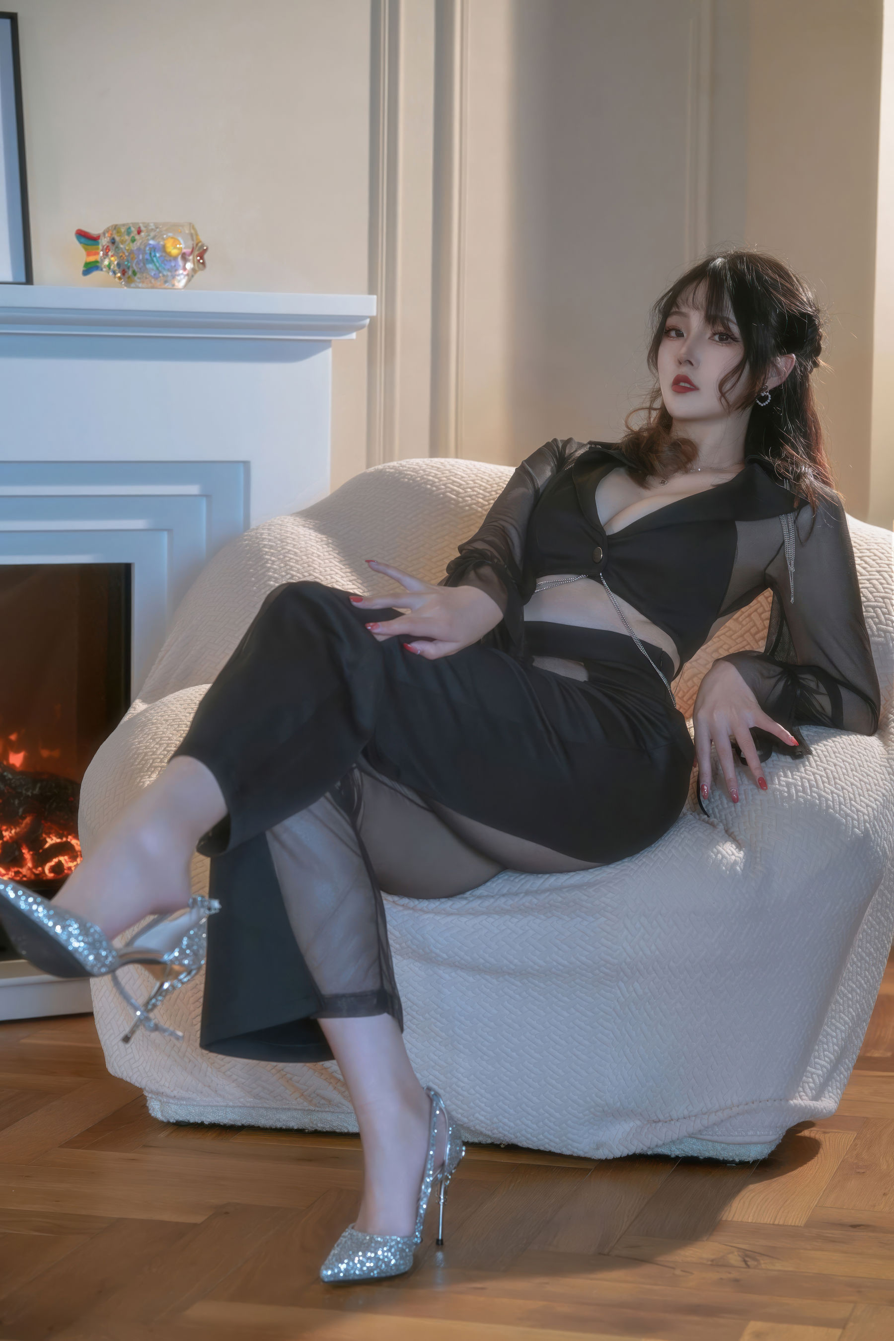 Natsuko夏夏子 - 朦胧OL  第19张