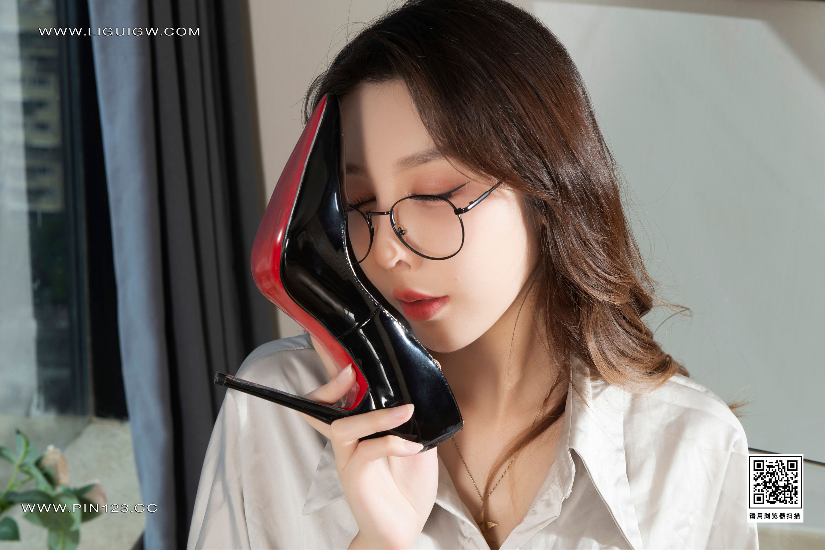 [Ligui丽柜] 2024.09.09 灰丝女秘 兔子  第23张