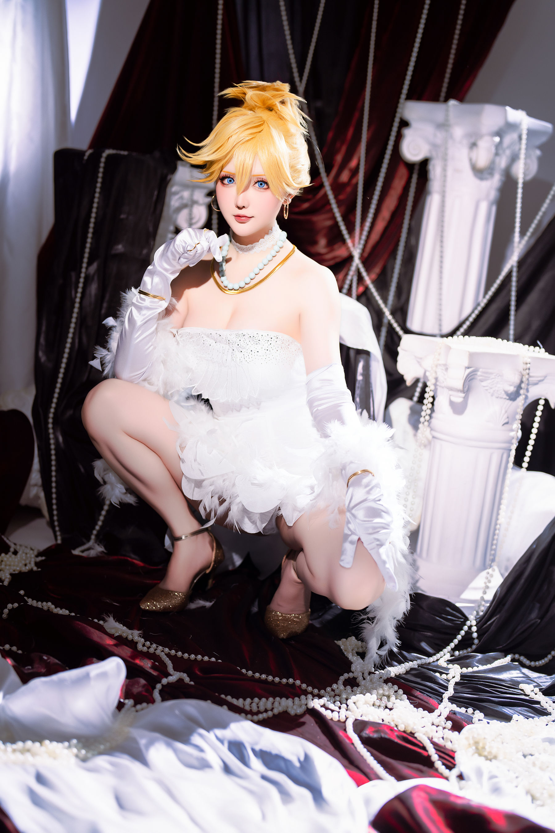 Coser小姐姐 星之迟迟 - 吊带袜天使 潘迪礼服  第8张