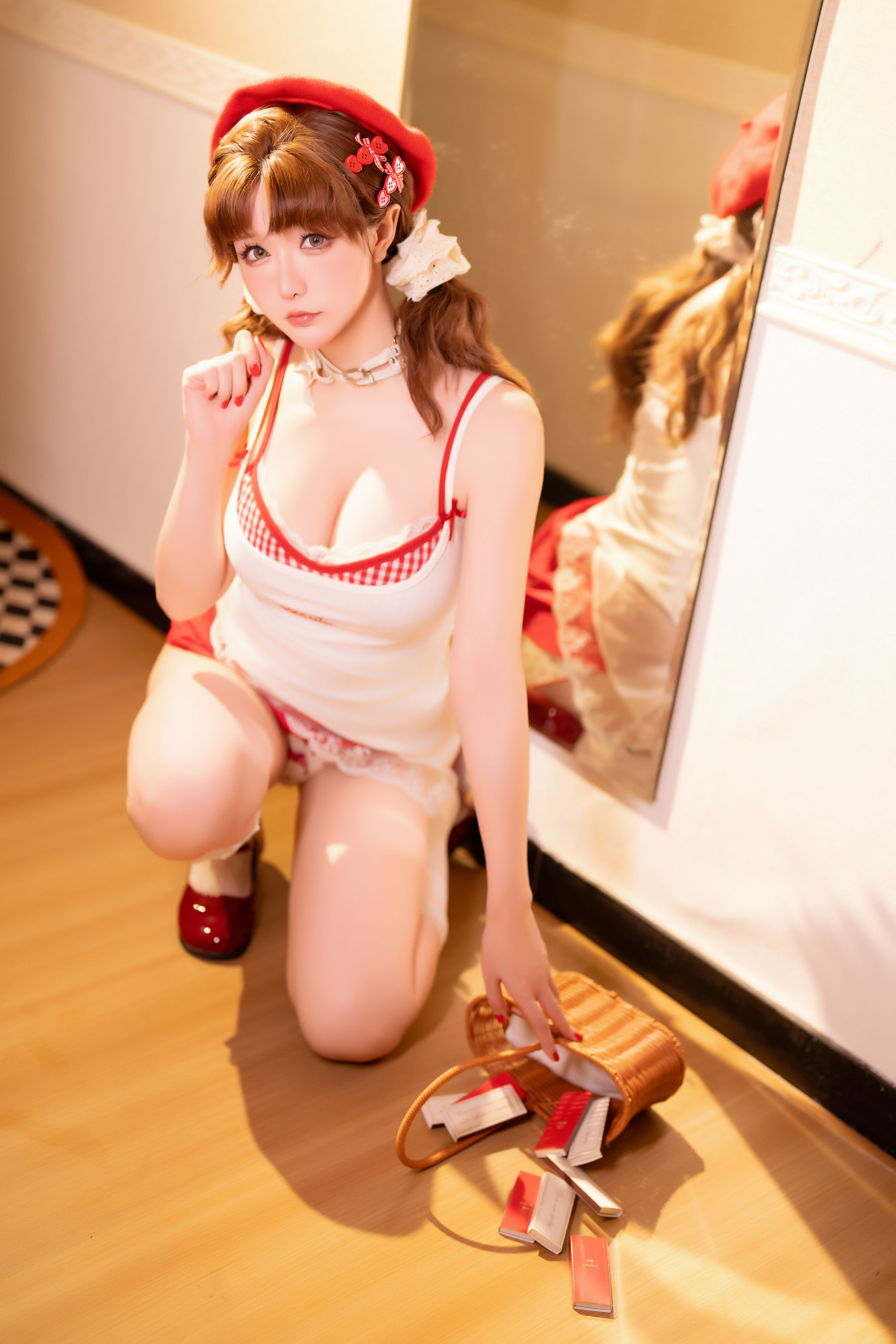 Coser小姐姐 星之迟迟 - 卖火柴的小红帽 打工篇&amp;爱宠篇  第5张