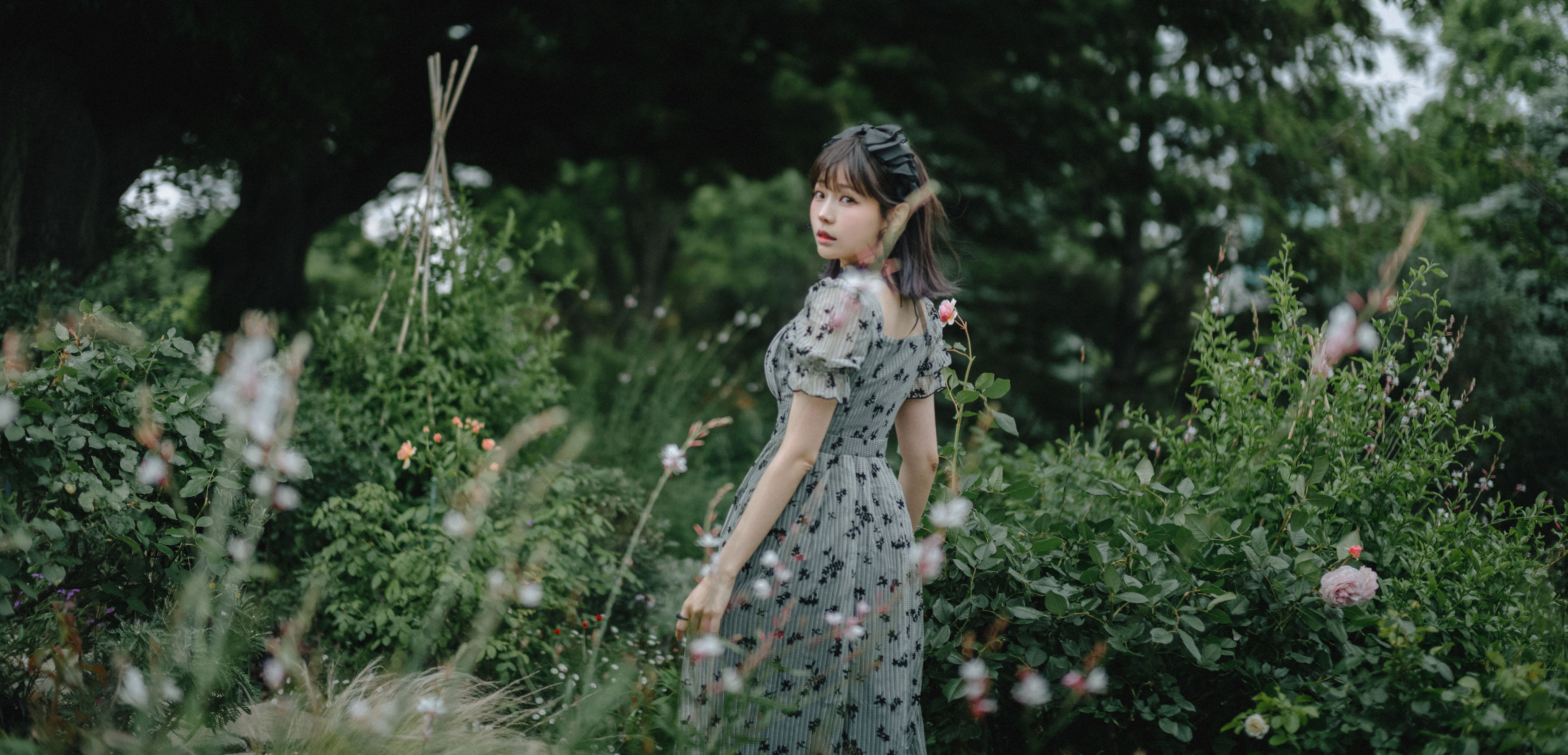 Ely_eee(ElyEE子) - Roses After the Rain 雨後玫瑰  第6张