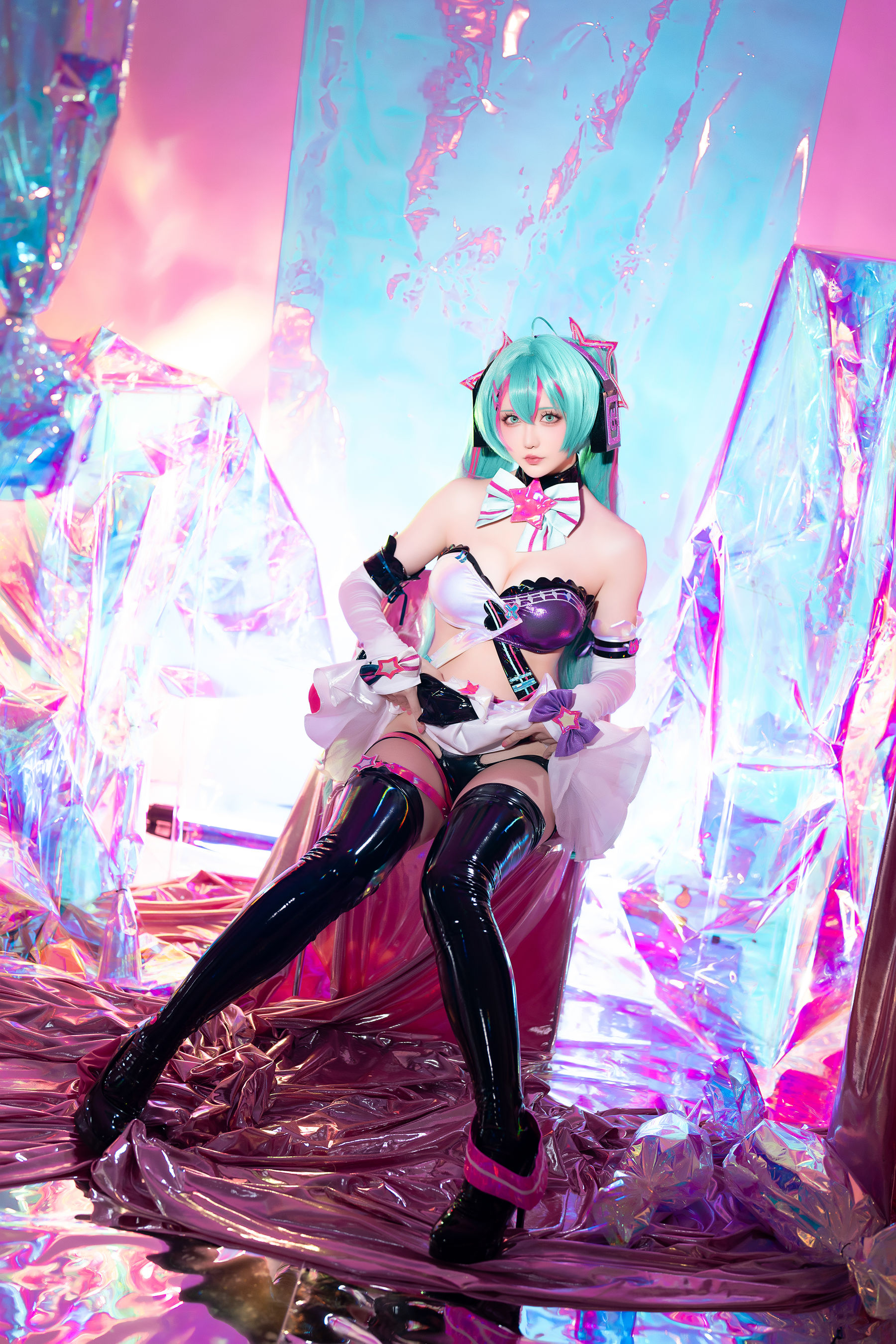 Coser小姐姐 星之迟迟 - Miku初音未来 喵斯快跑  第28张