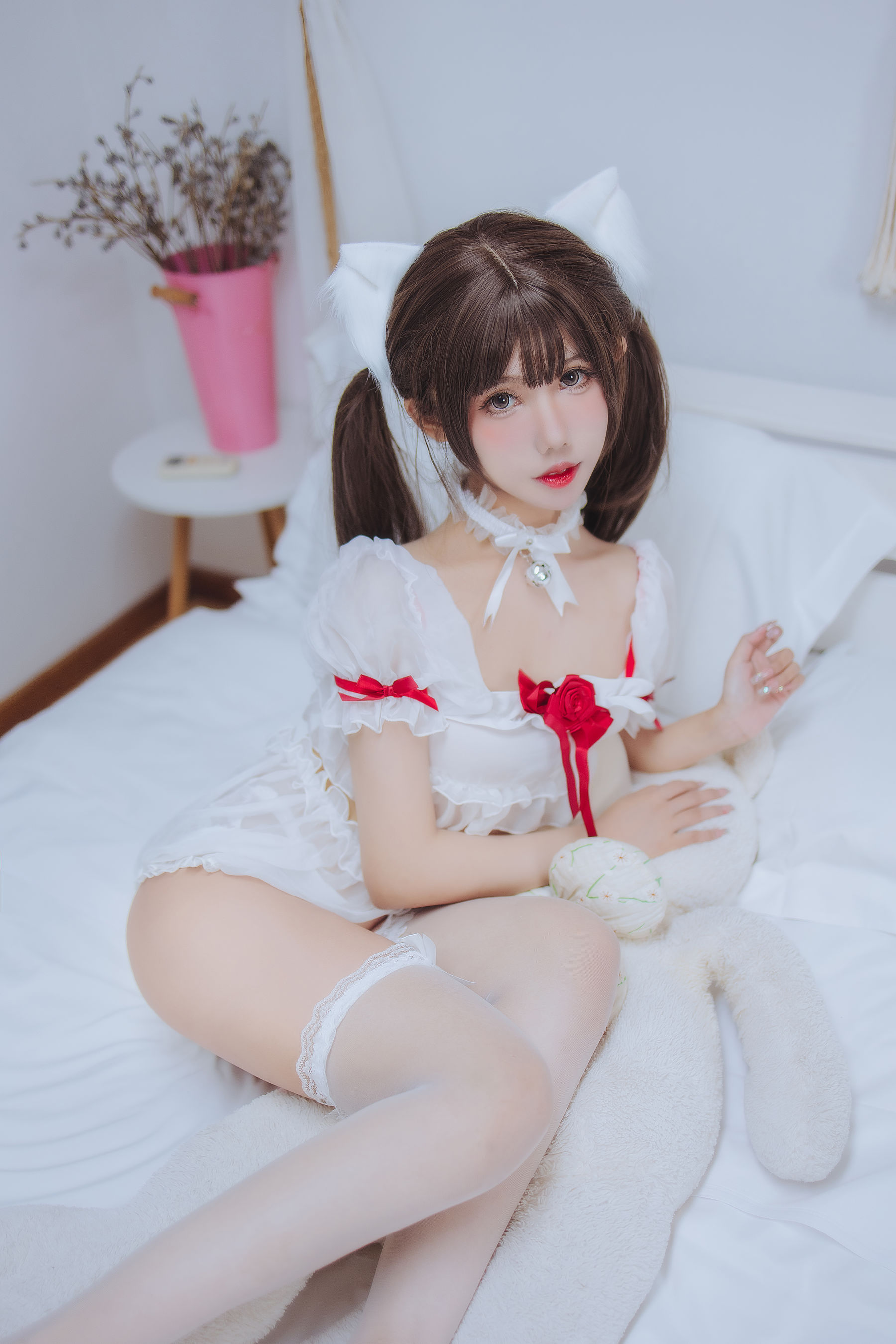 仙女月 - 白猫少女  第3张