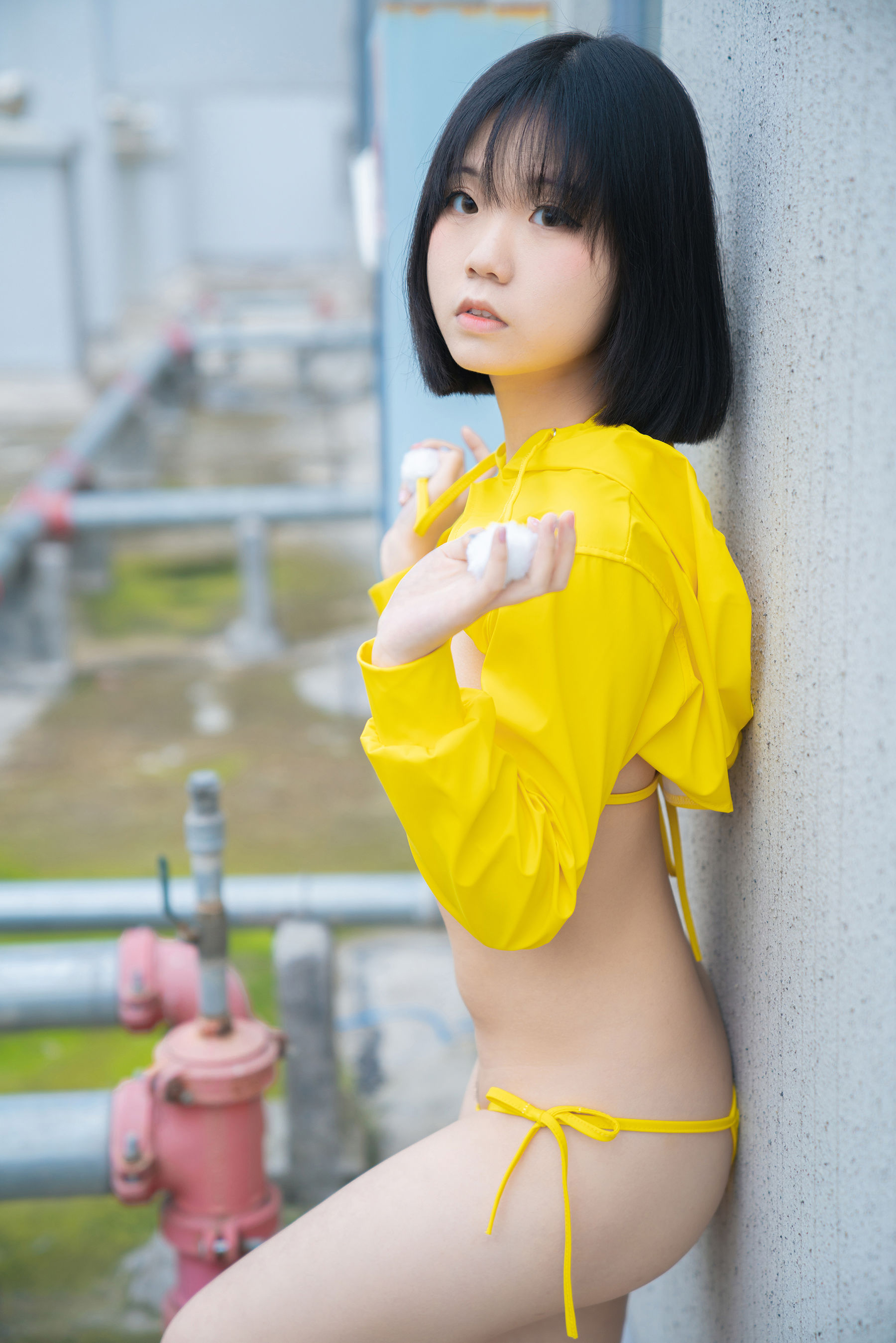 一只小栗奈 - 天台小雨衣  第3张