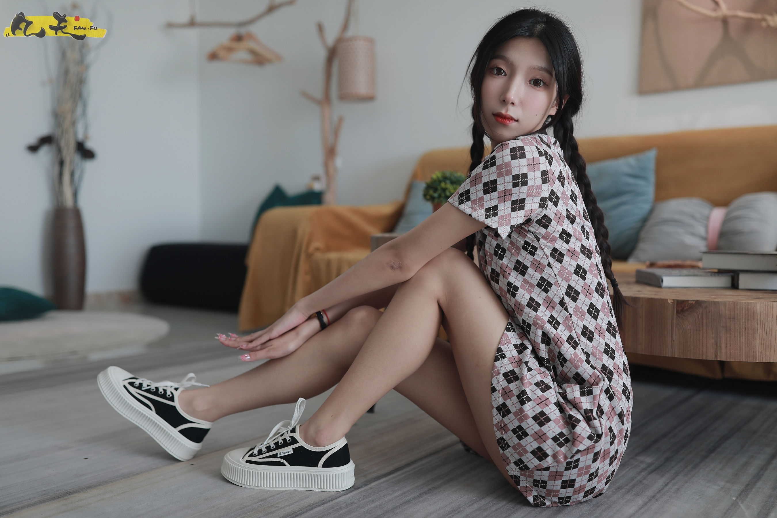 凡夫摄影 - 夏妹 板鞋白棉袜  第10张