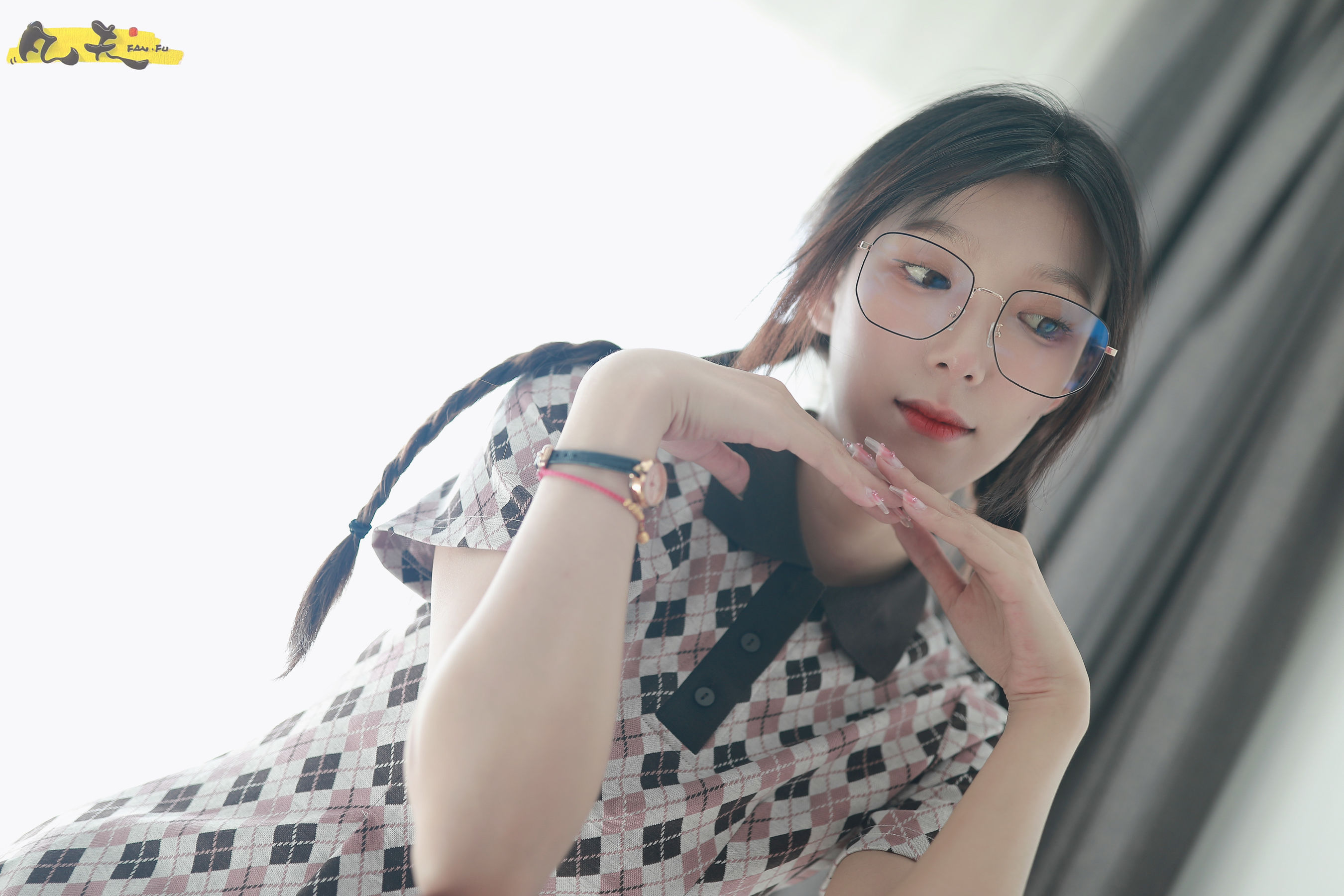 凡夫摄影 - 夏妹 板鞋白棉袜  第5张