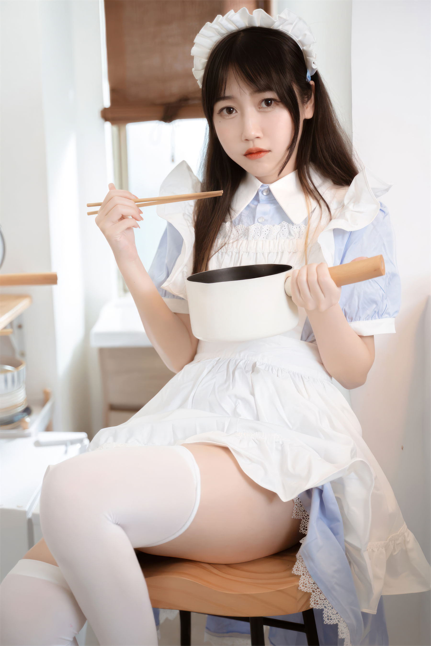 微博人气Coser不呆猫 - 厨房小女仆  第38张