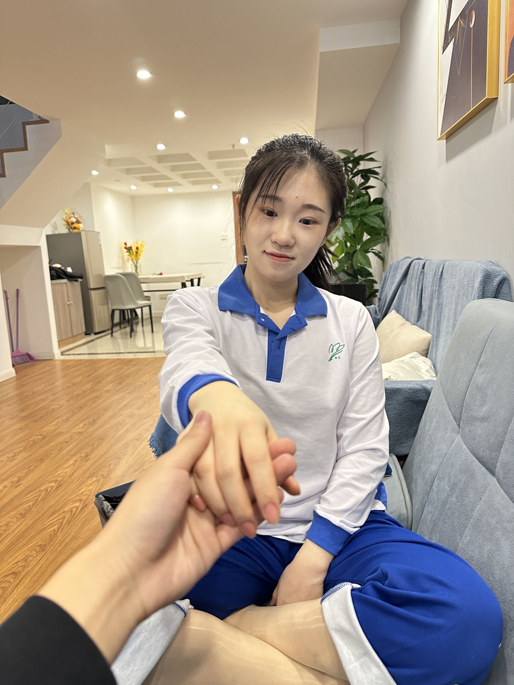 小兔 - 校服换裙子 一字马  第65张