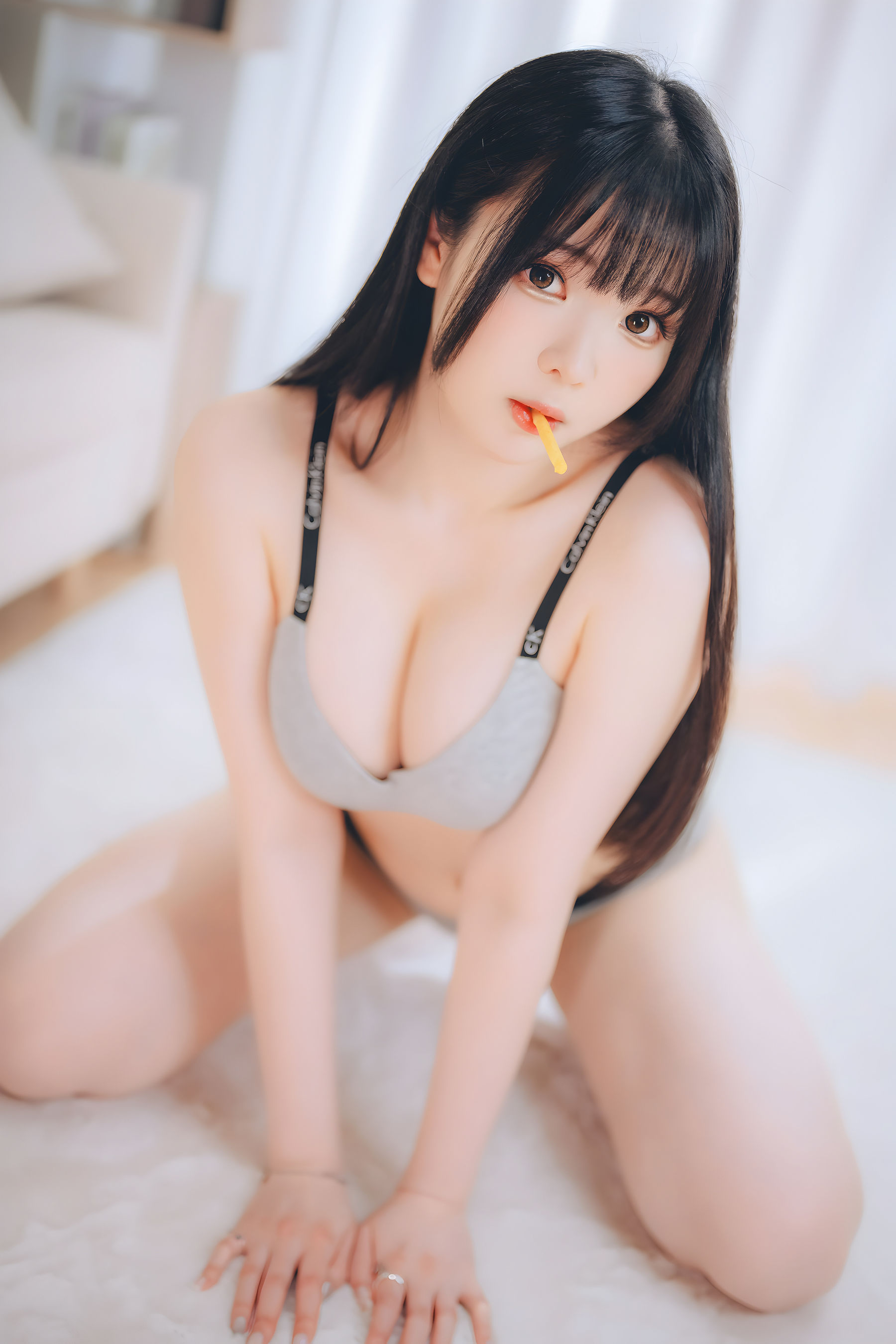 微博妹纸霜月shimo - 週末彼女  第8张