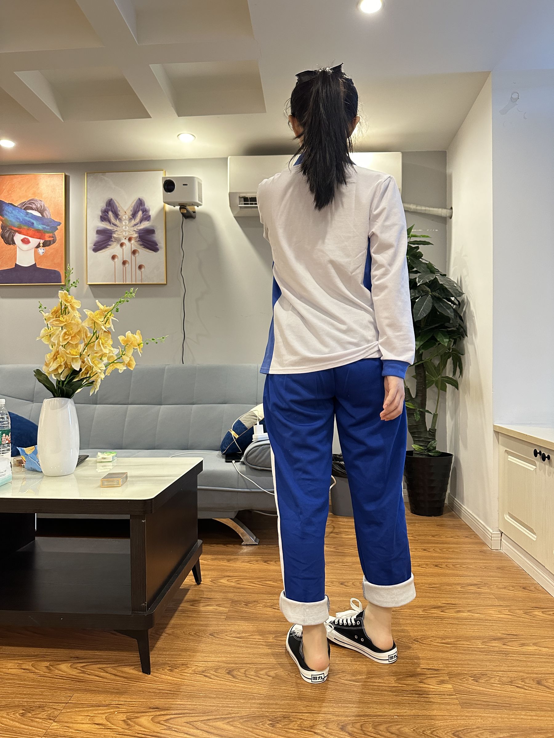 小兔 - 校服换裙子 一字马  第50张