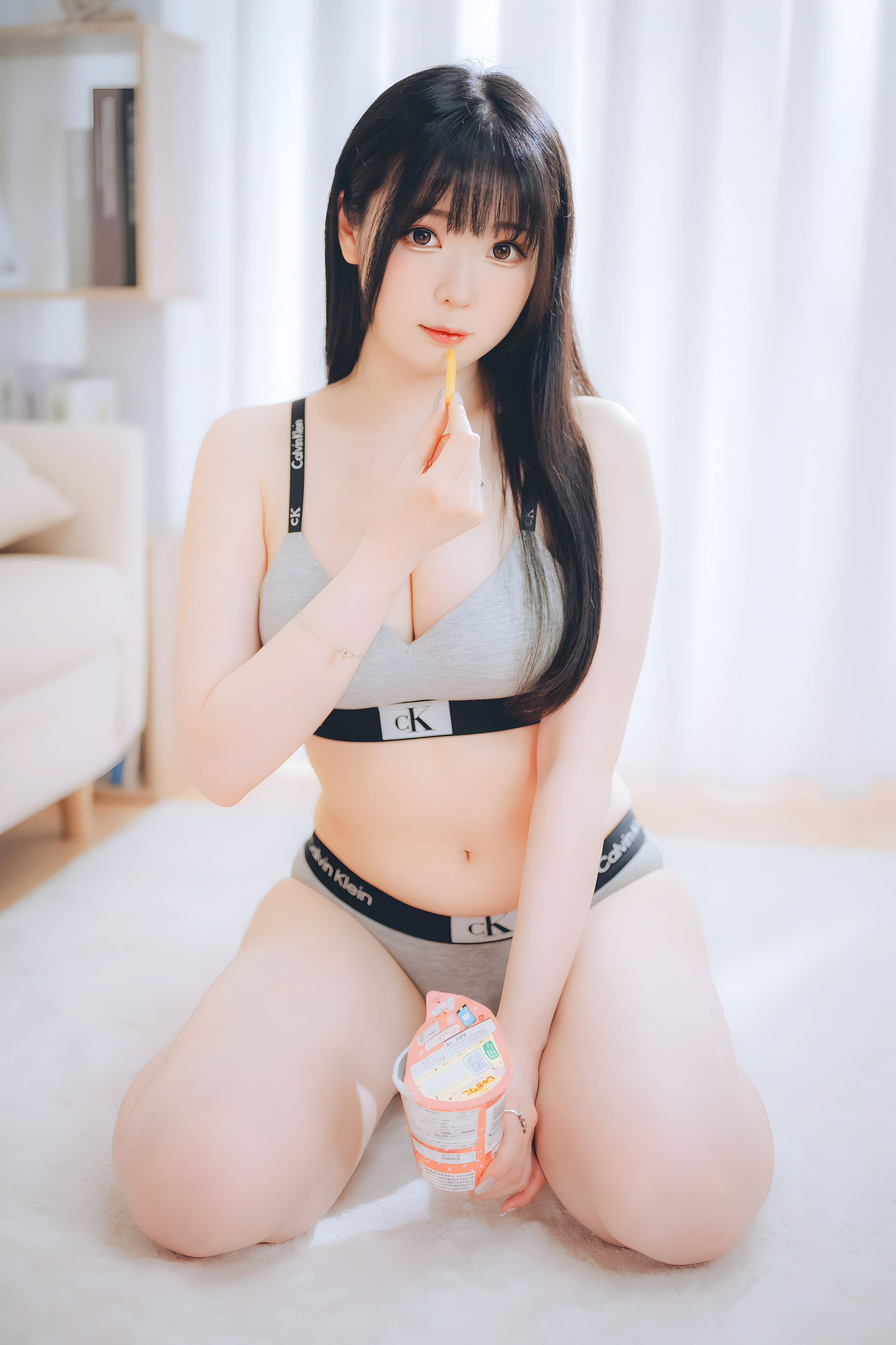 微博妹纸霜月shimo - 週末彼女  第7张