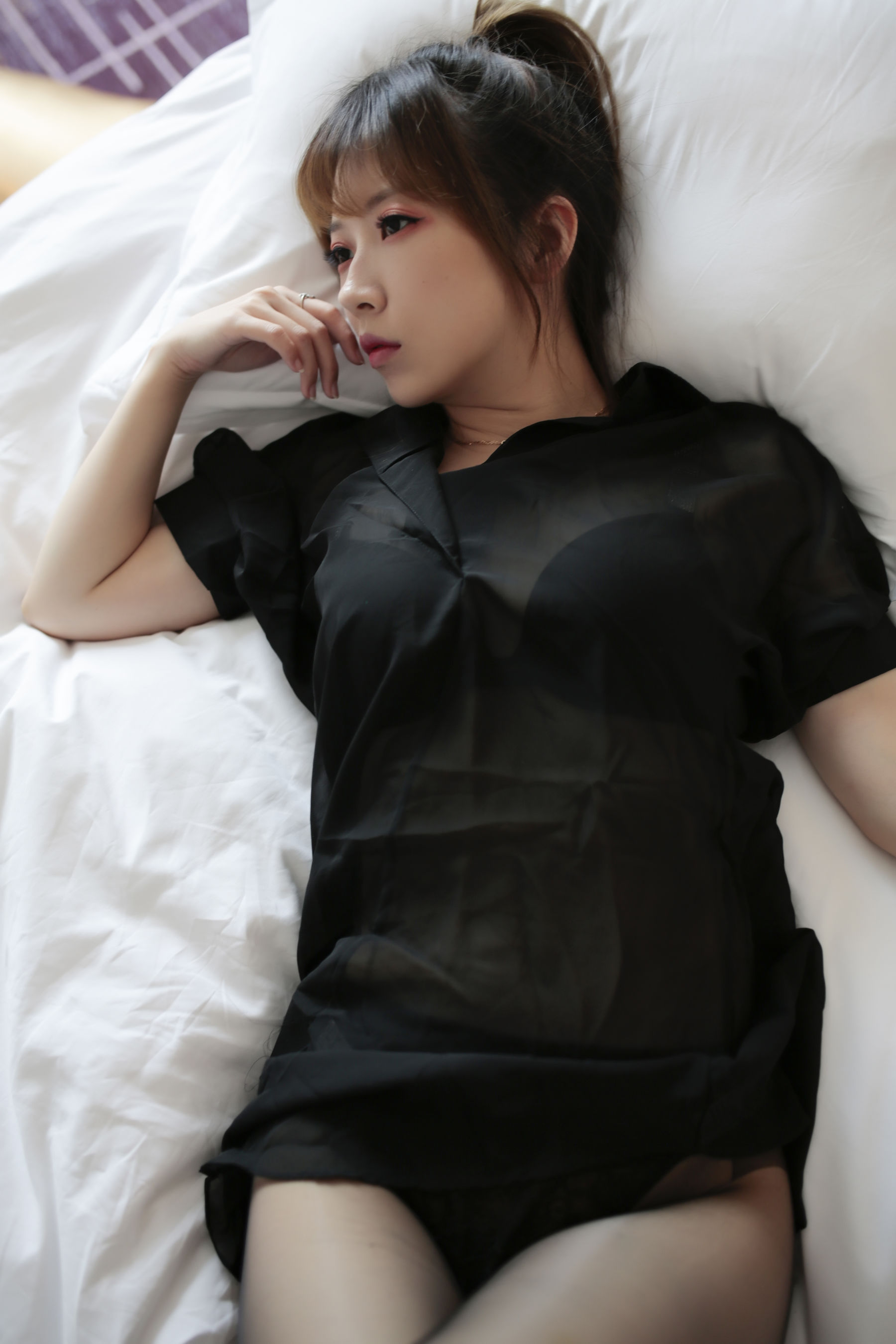 斗鱼主播小女巫露娜 - 傲慢小姐姐  第16张
