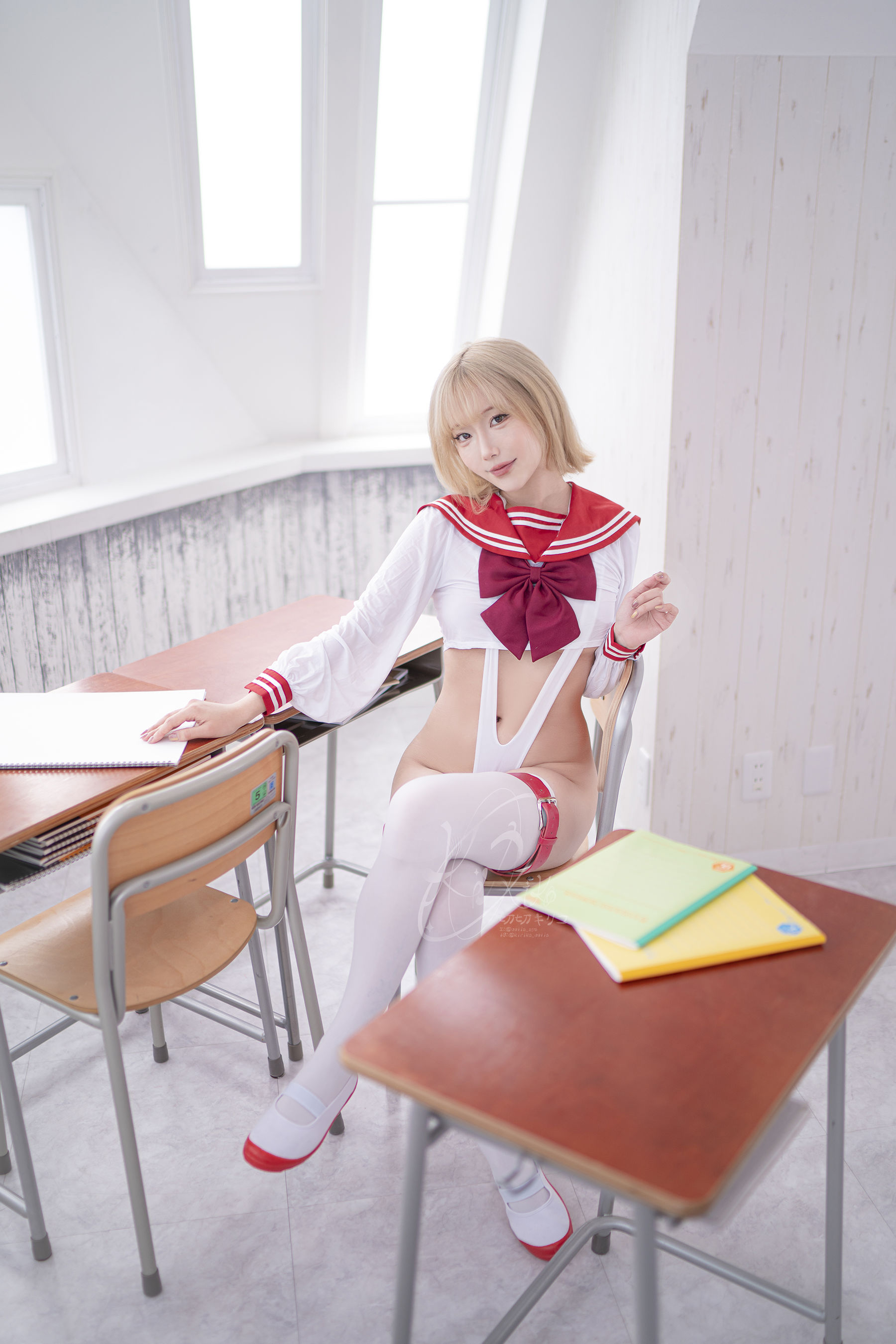 动漫博主切切celia - 小春日和制服  第2张