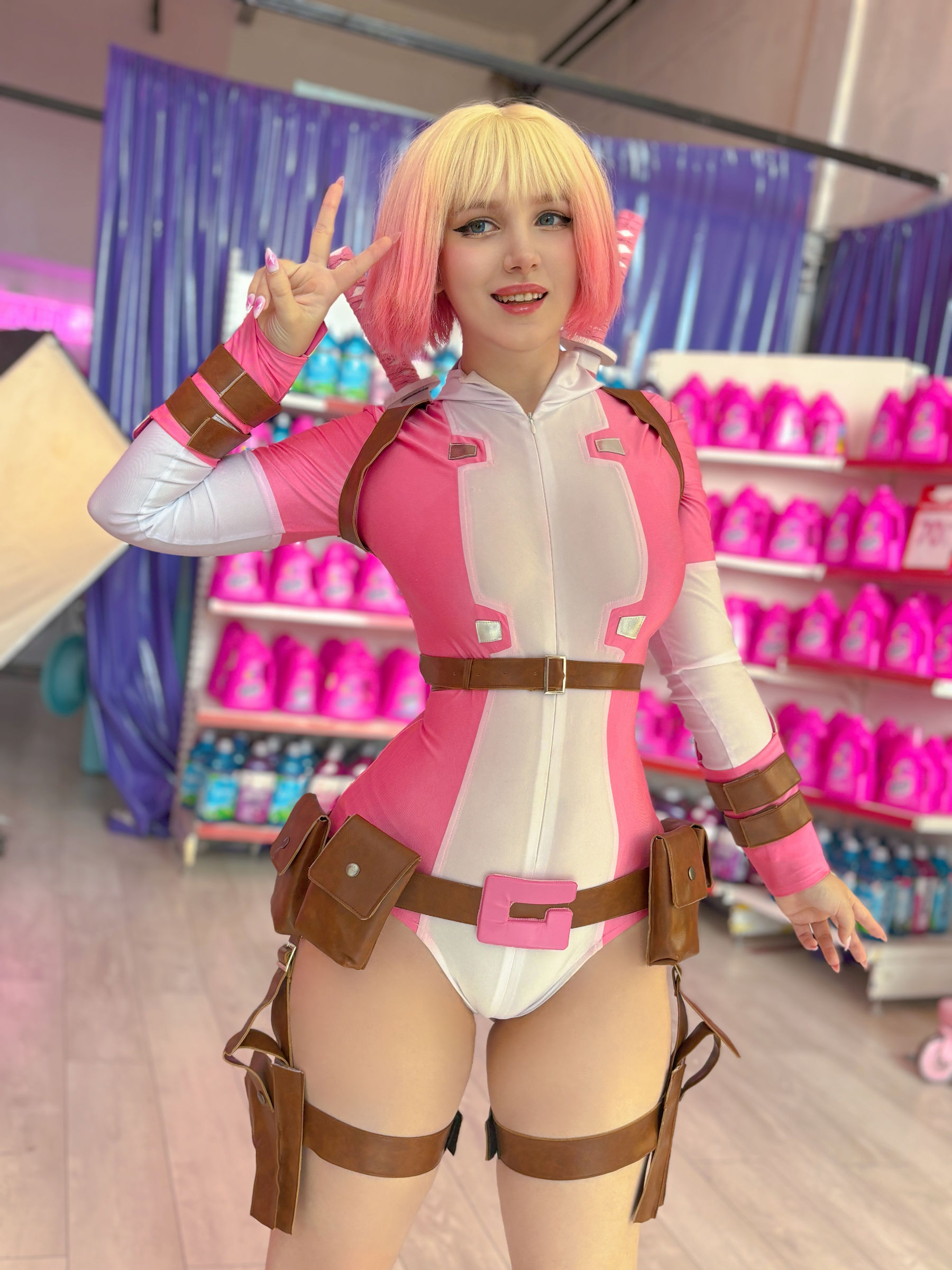Ulichan - Gwenpool  第9张