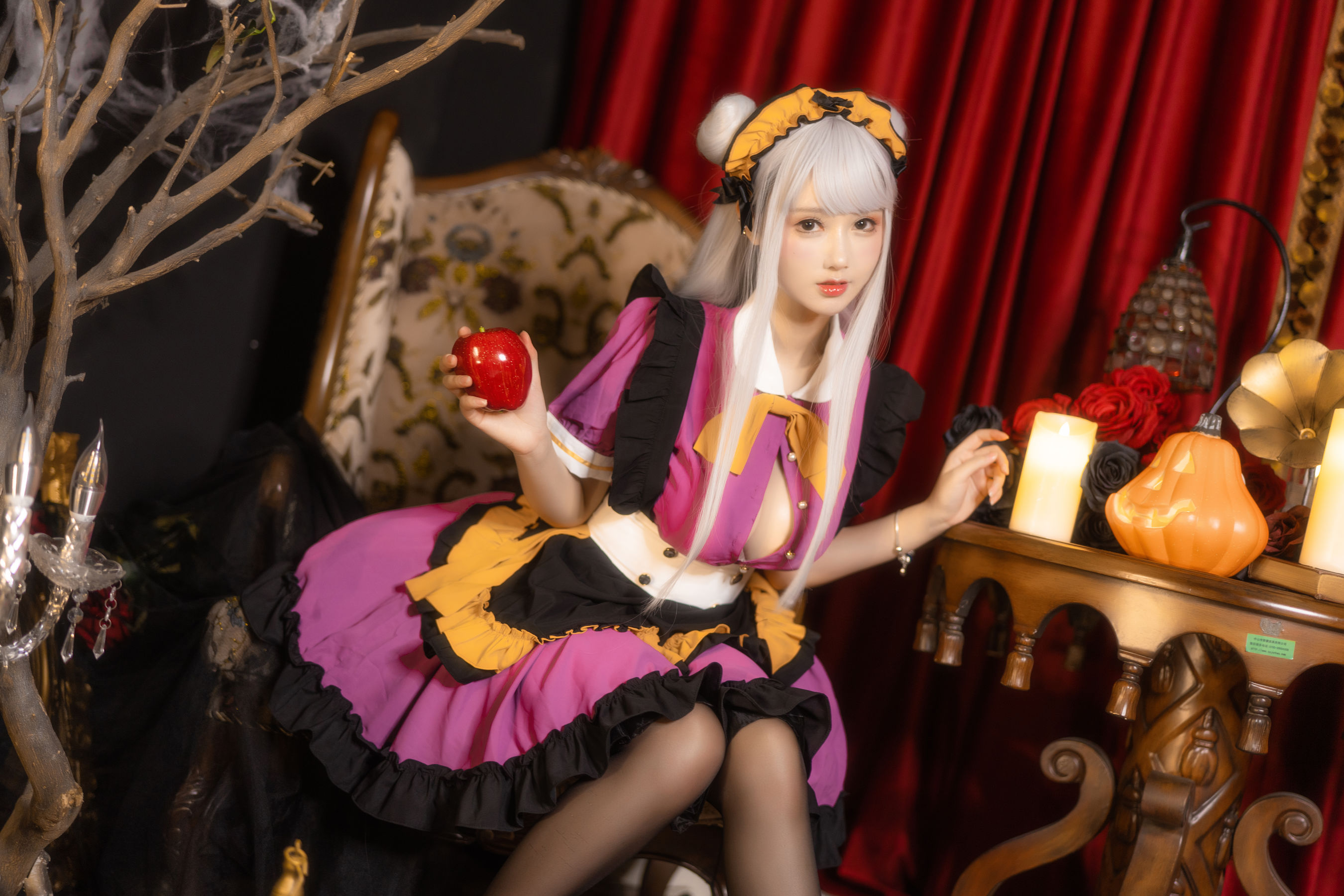 羽生三未 图集 - 万圣黑丝女仆  第2张