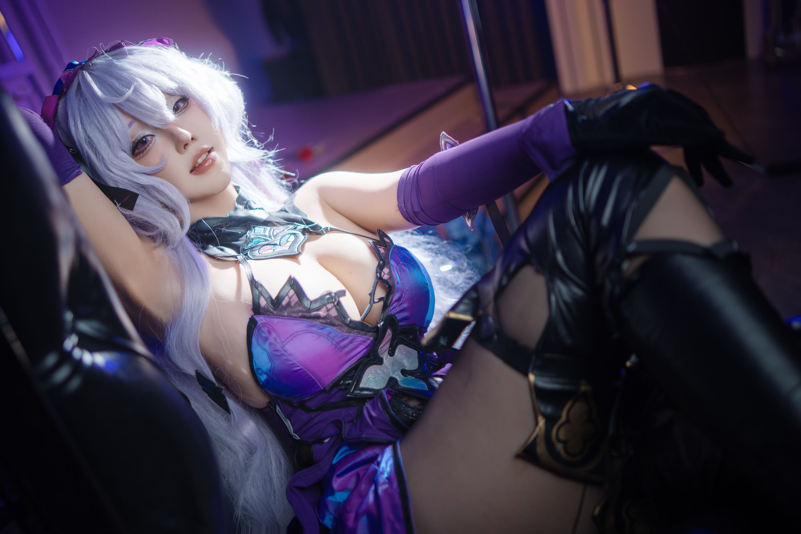 萌妹 菌烨tako - 黑天鹅  第3张