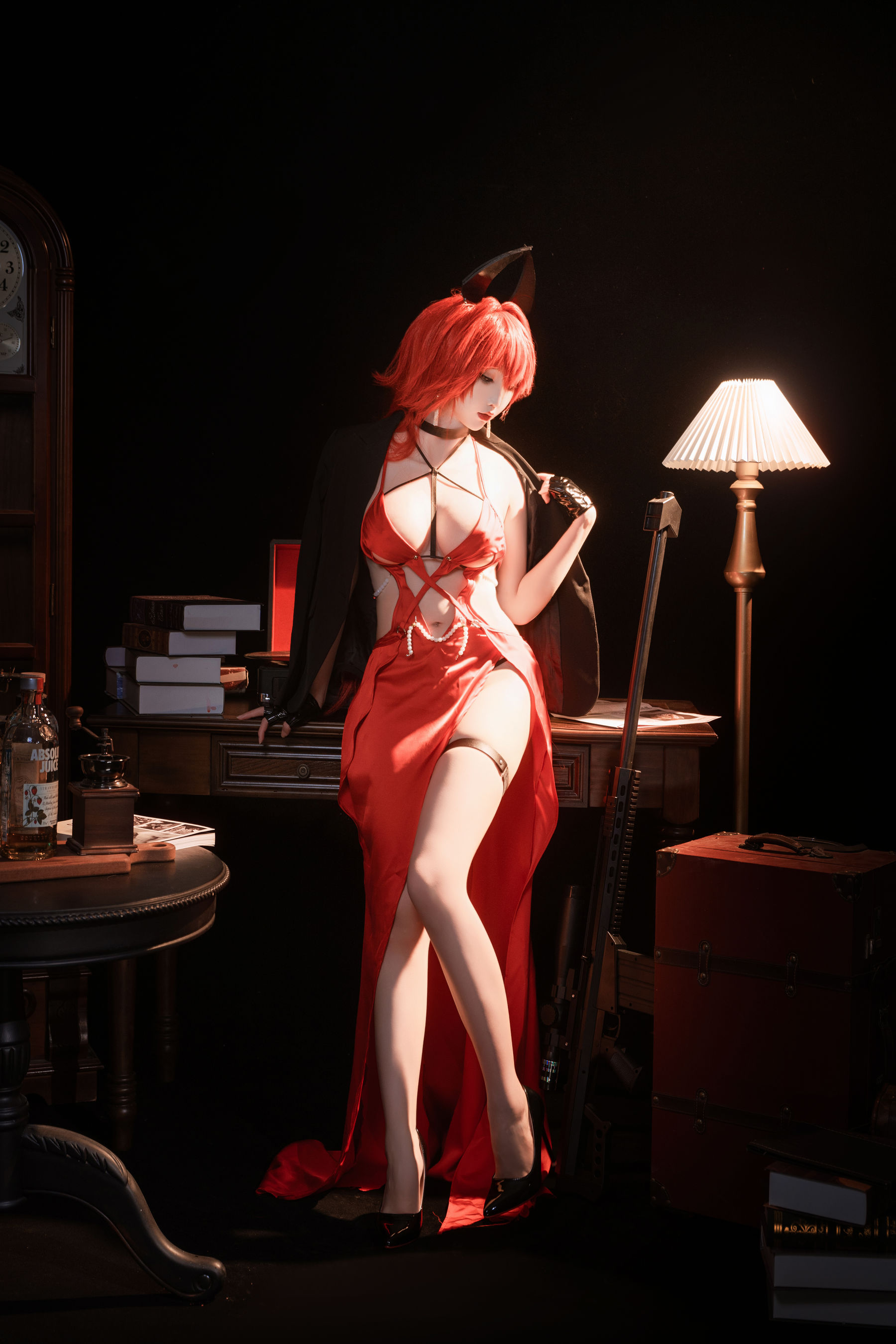 可爱人气Coser面饼仙儿 - Nikke 小红帽礼服  第6张