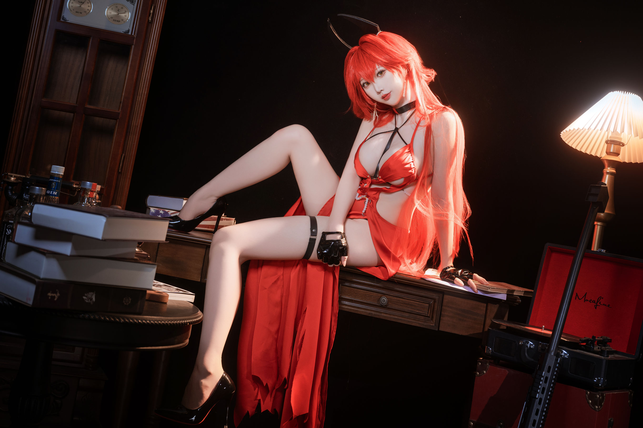 可爱人气Coser面饼仙儿 - Nikke 小红帽礼服  第7张