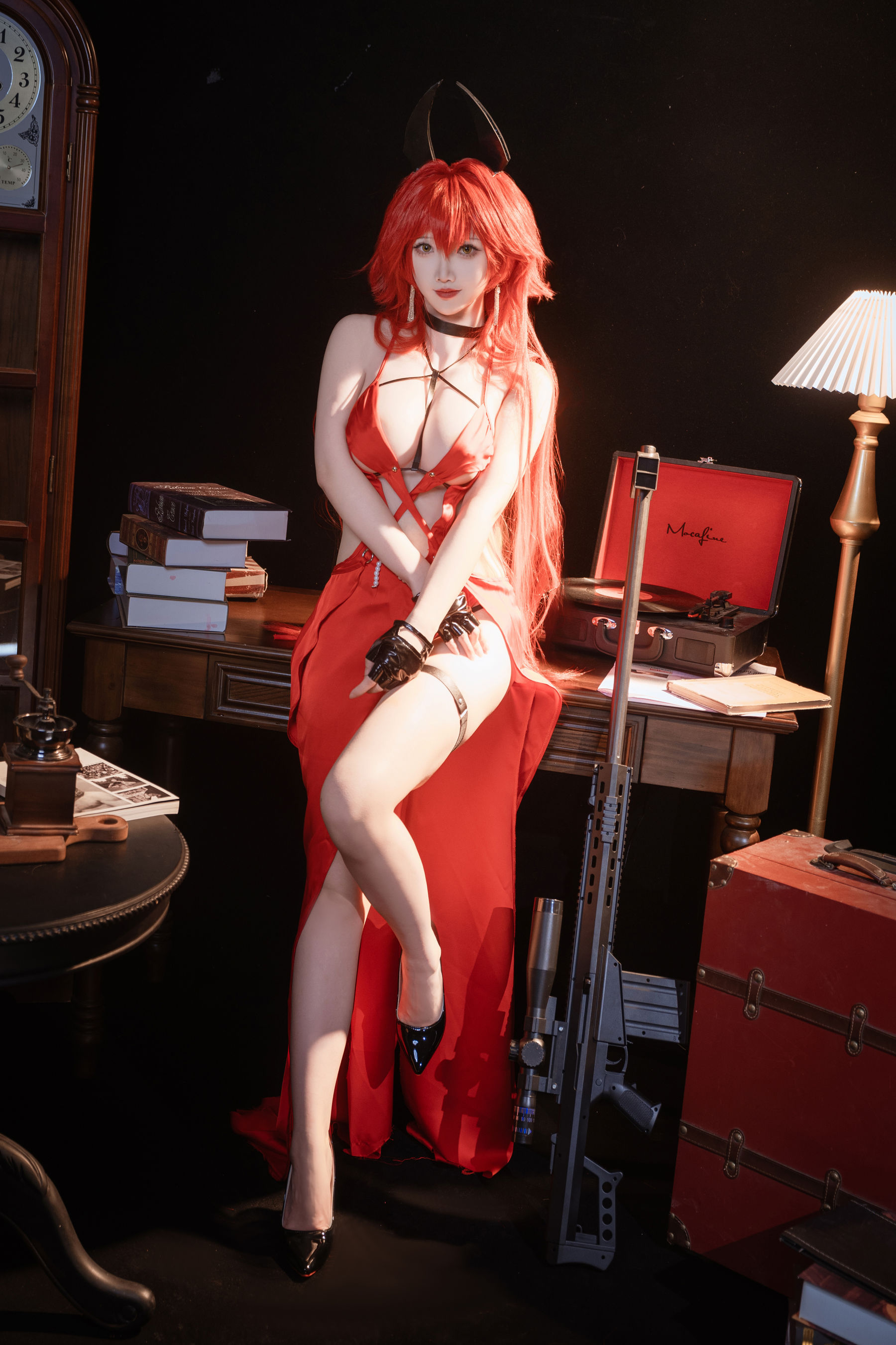 可爱人气Coser面饼仙儿 - Nikke 小红帽礼服  第7张