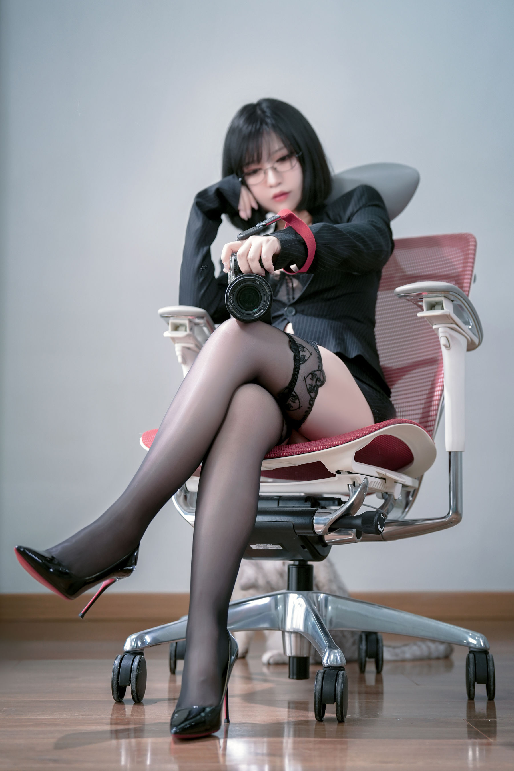 半半子 - 上司様 Vol.02  第4张
