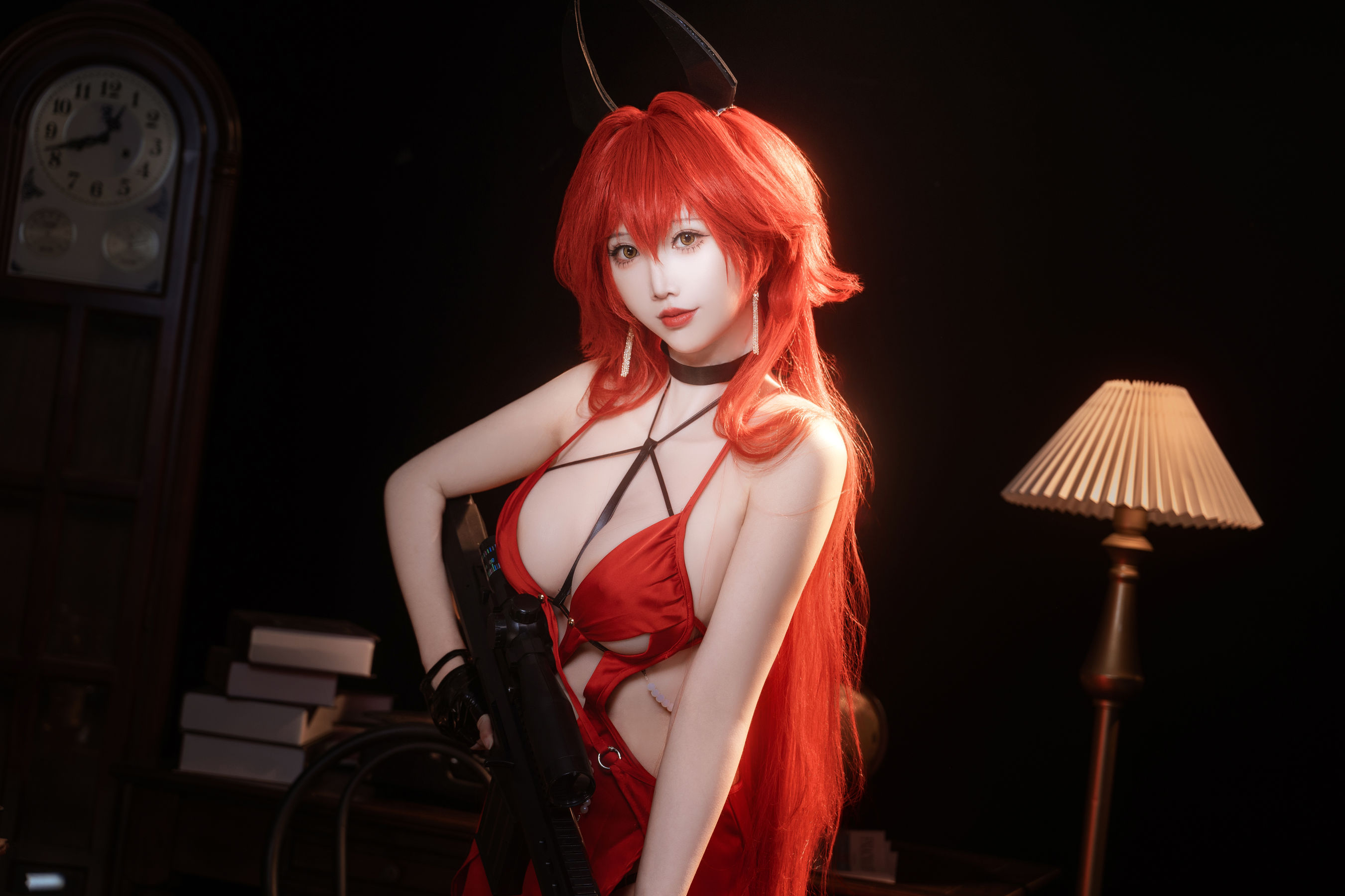 可爱人气Coser面饼仙儿 - Nikke 小红帽礼服  第3张