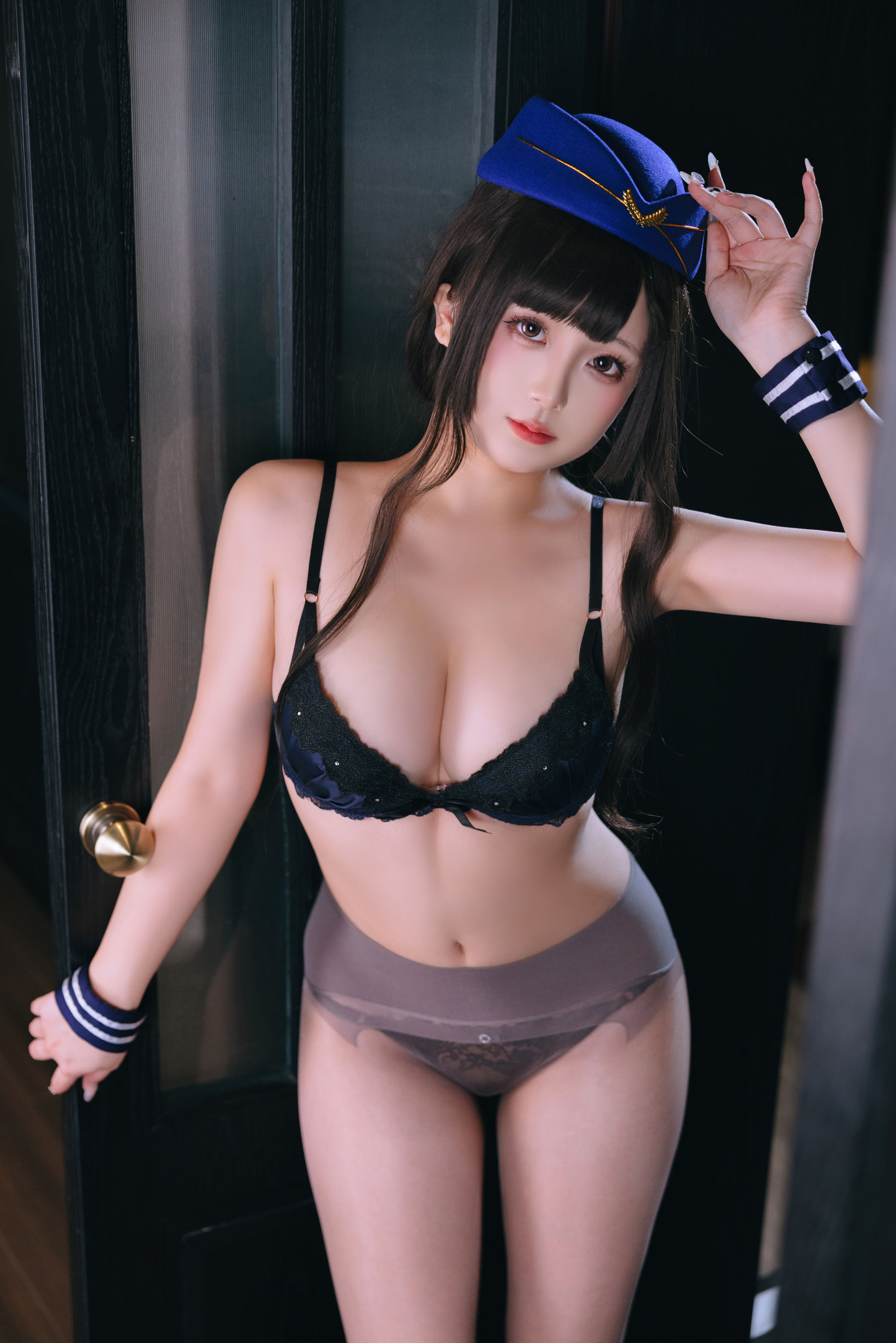 Cosplay 日奈娇 - 头等舱休息室  第47张
