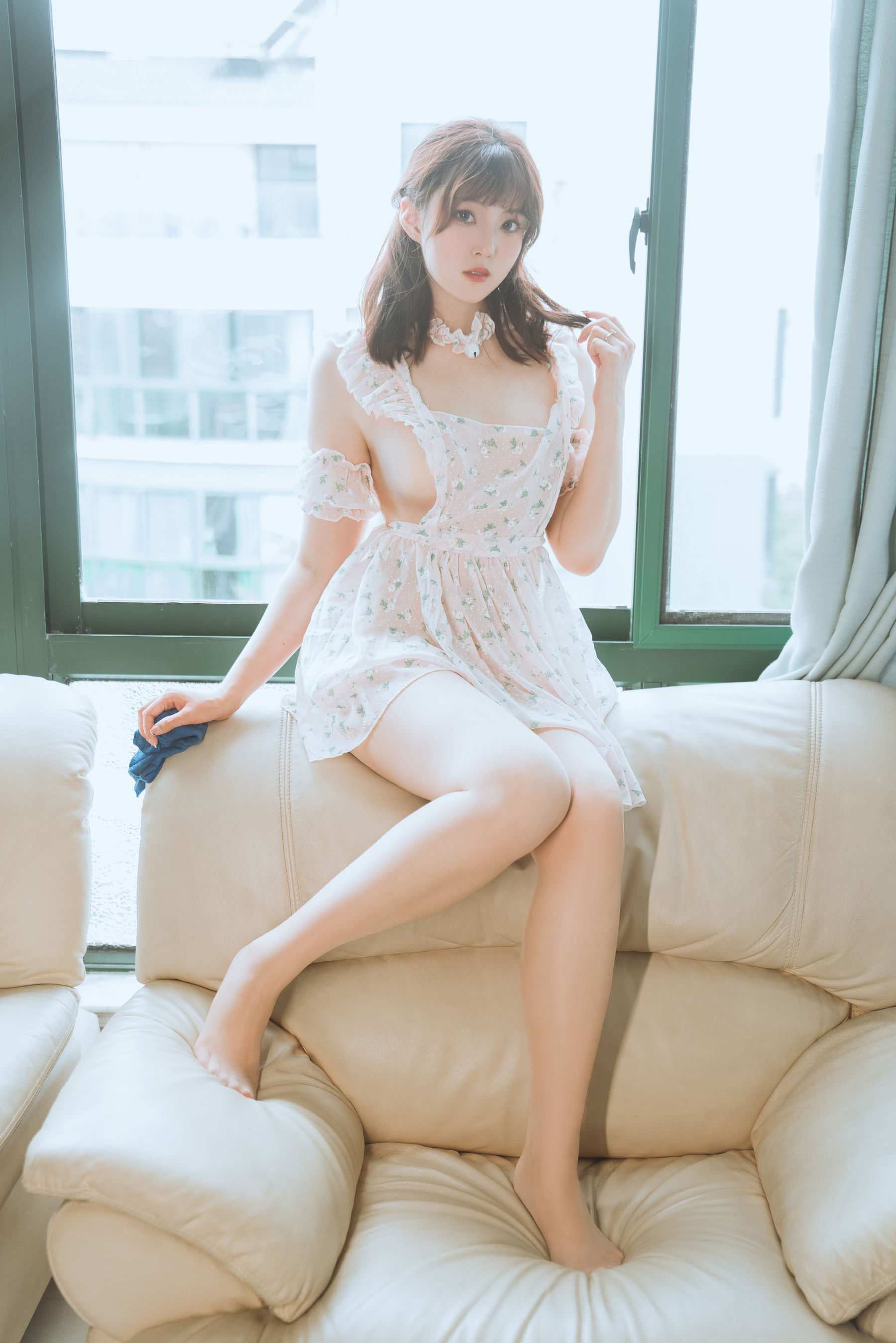 Natsuko夏夏子 - 碎花围裙  第9张
