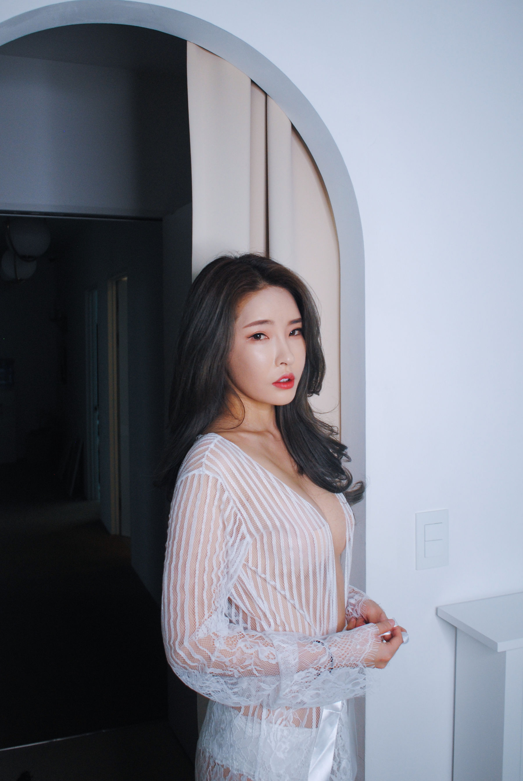 Hanna - White  第3张
