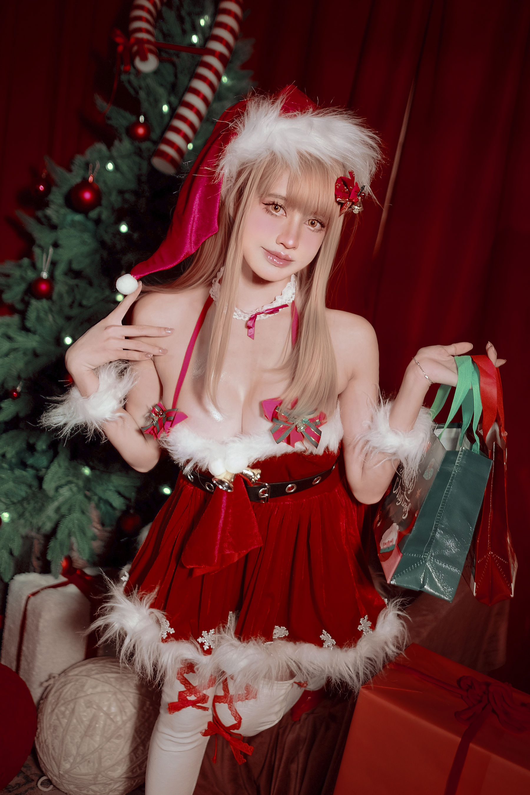 PingPing - Emma Xmas NIKKE  第3张