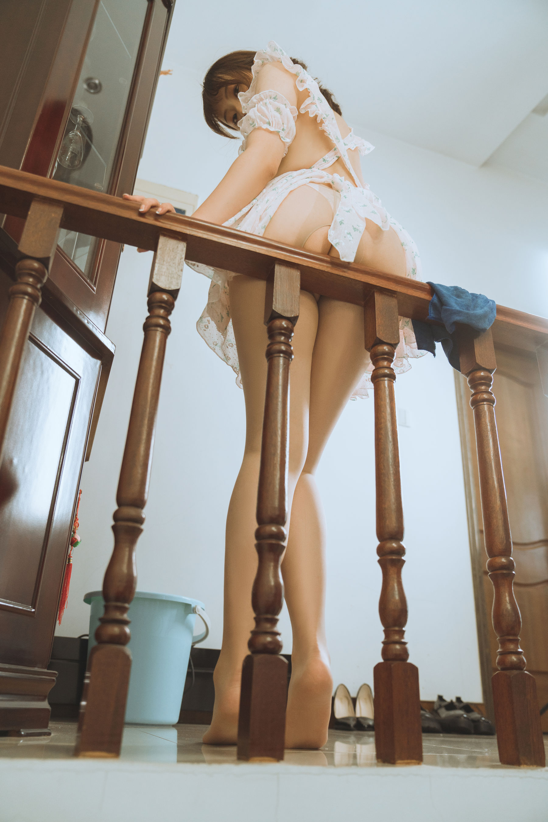 Natsuko夏夏子 - 碎花围裙  第5张