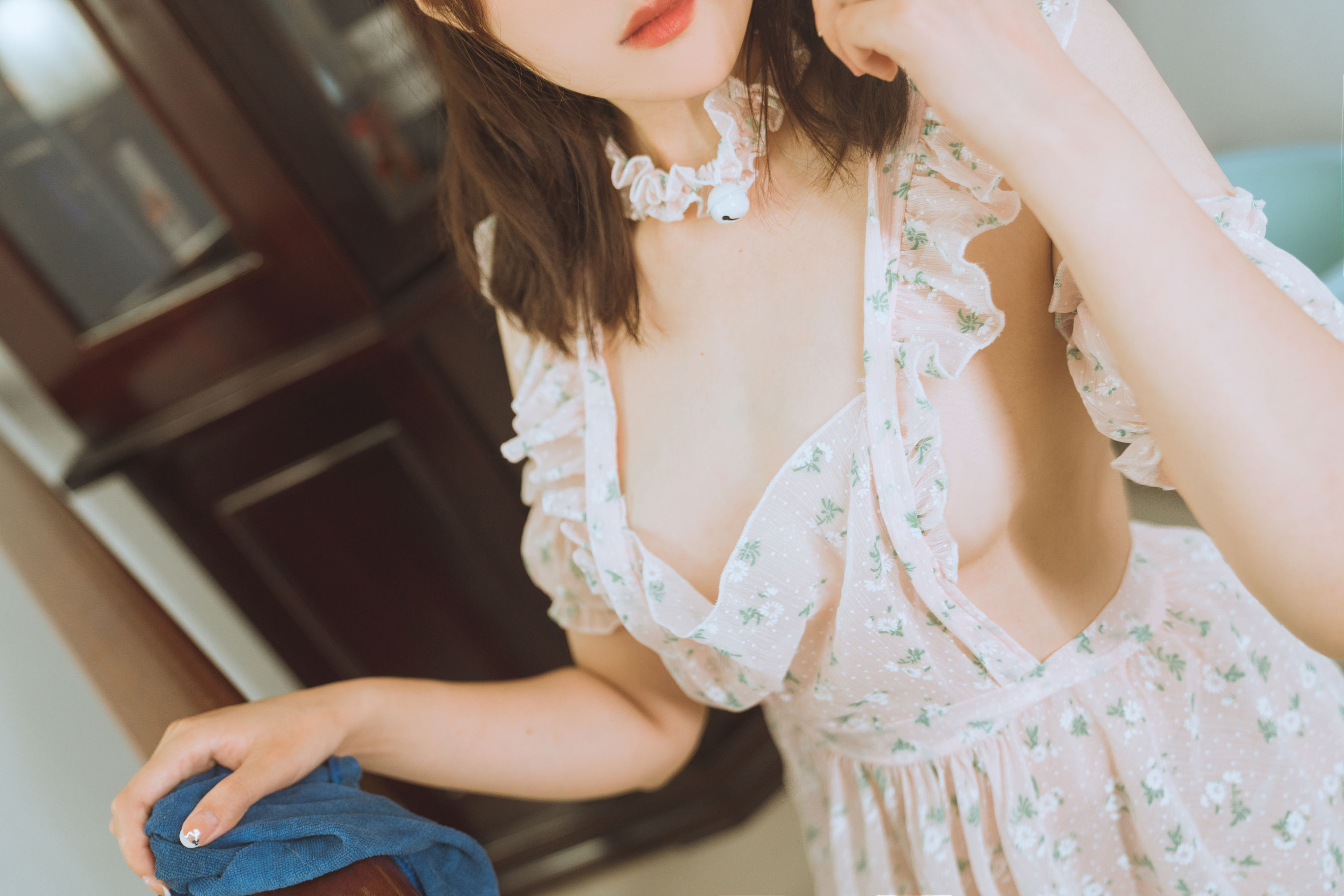 Natsuko夏夏子 - 碎花围裙  第5张