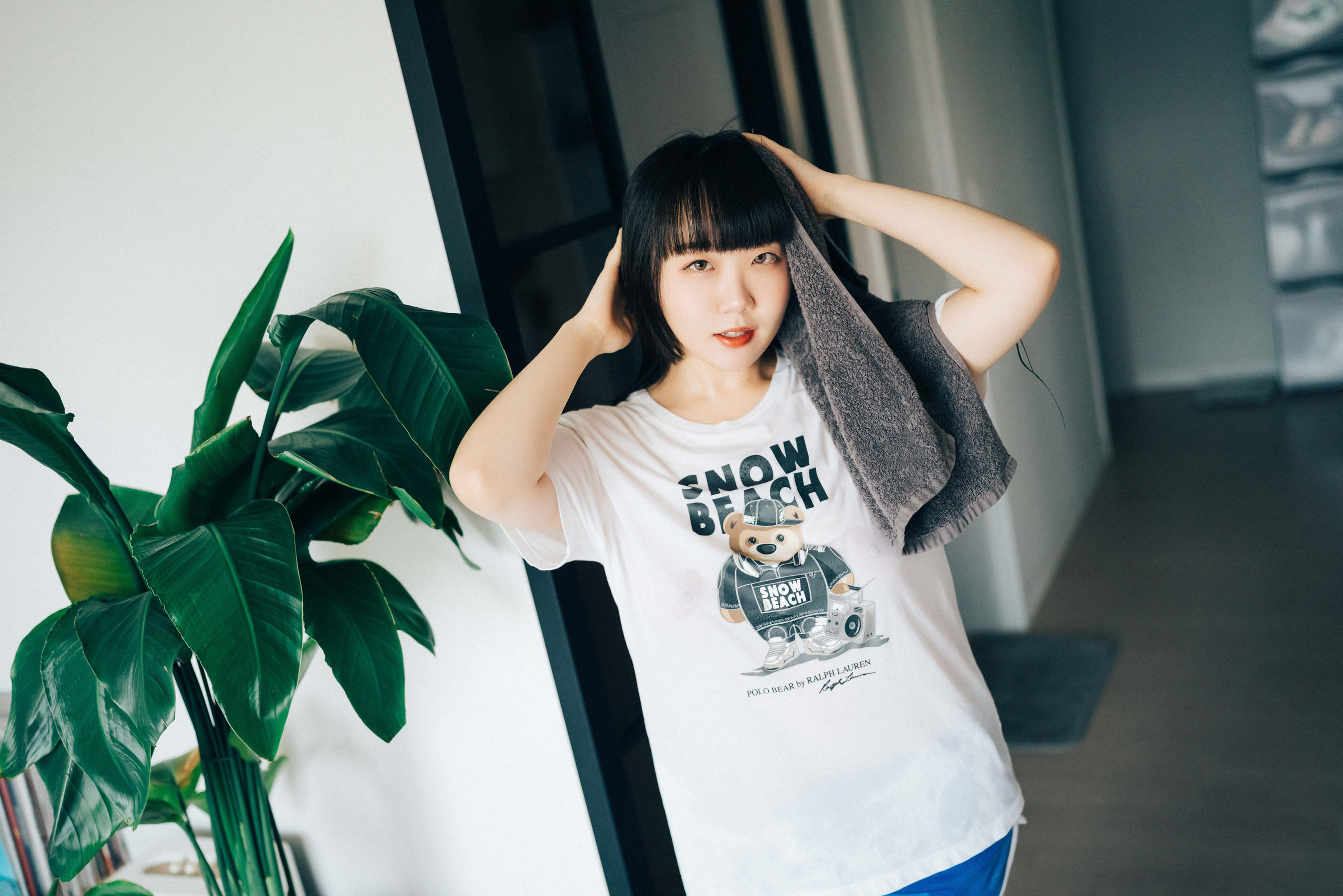 Haivia Doyeon - Sudden Visit  第3张