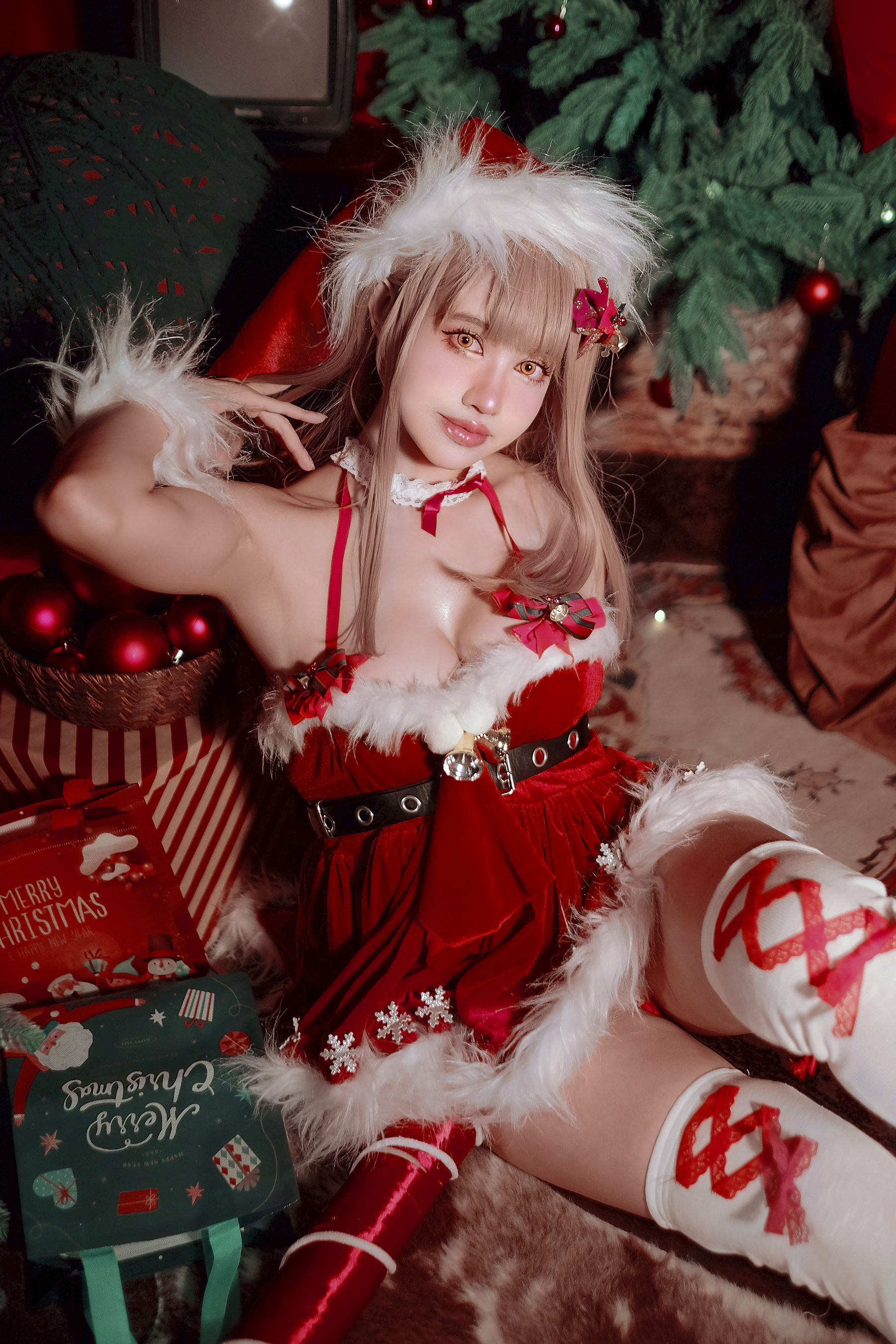 PingPing - Emma Xmas NIKKE  第4张